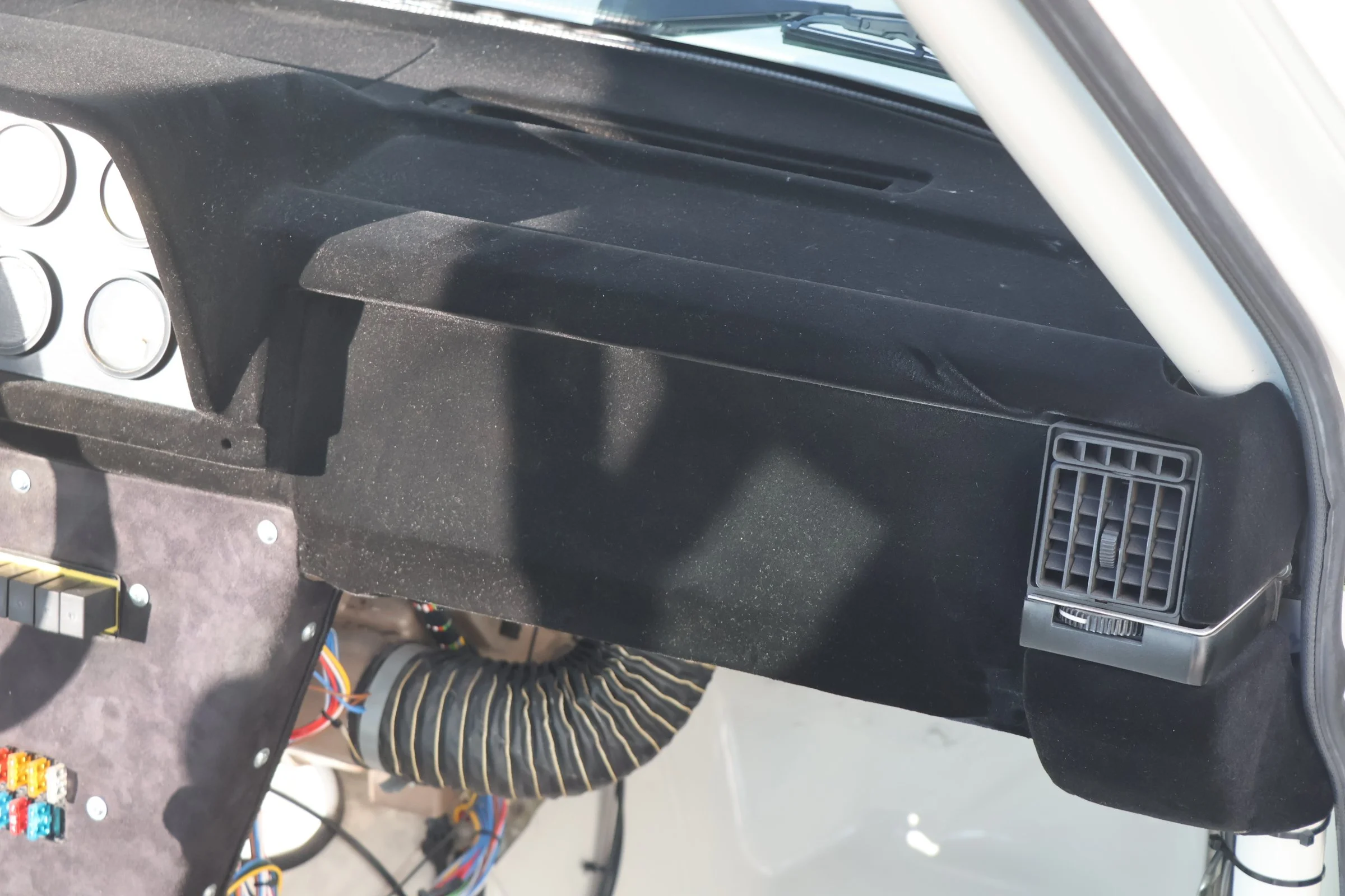 Volvo 240 Turbo Group A (60).JPG