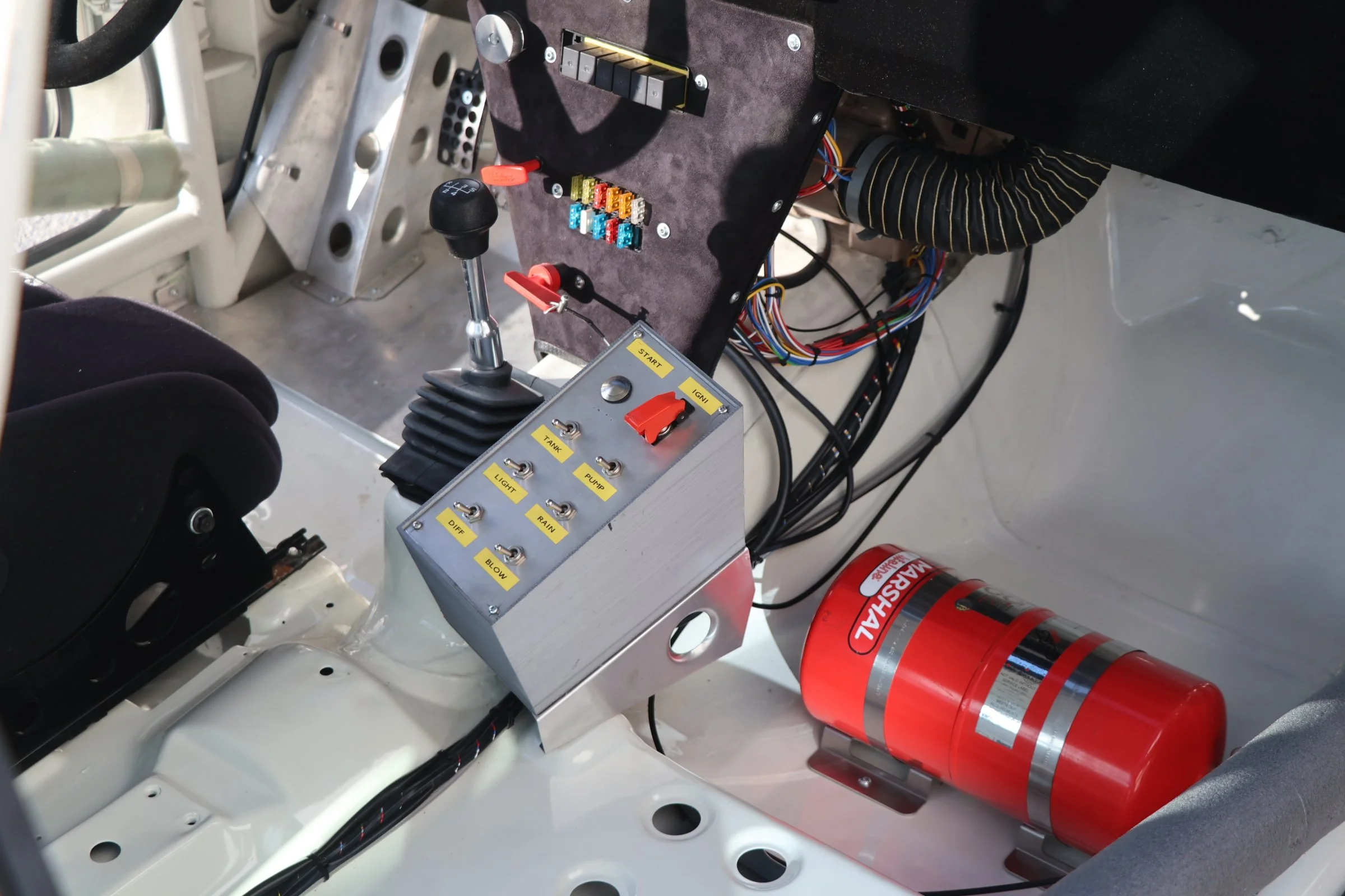 Volvo 240 Turbo Group A (61).JPG