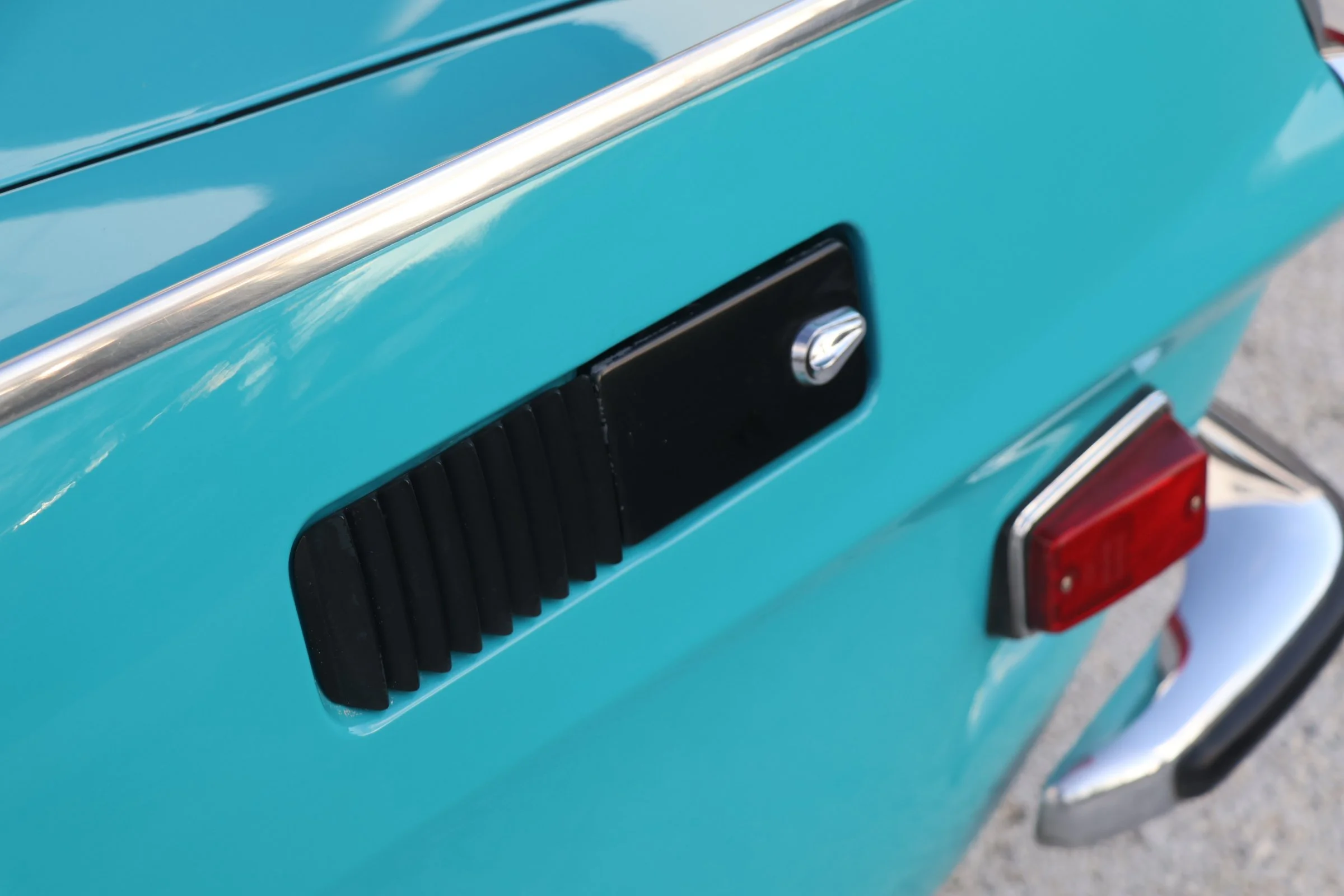 Volvo P1800 E (41).JPG