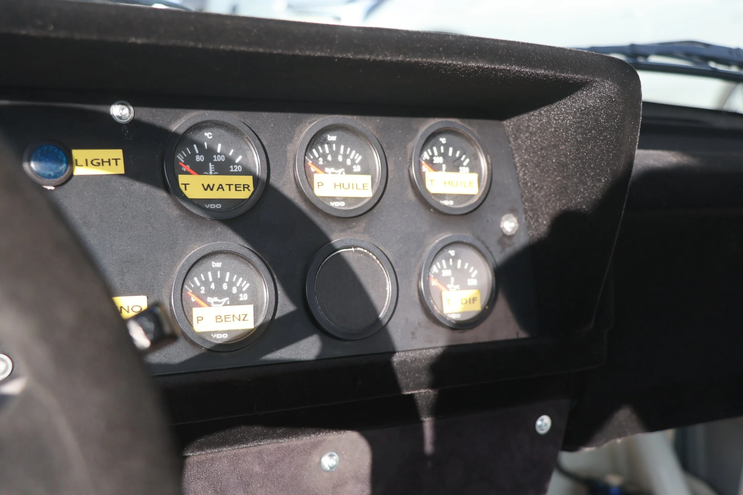 Volvo 240 Turbo Group A (69).JPG