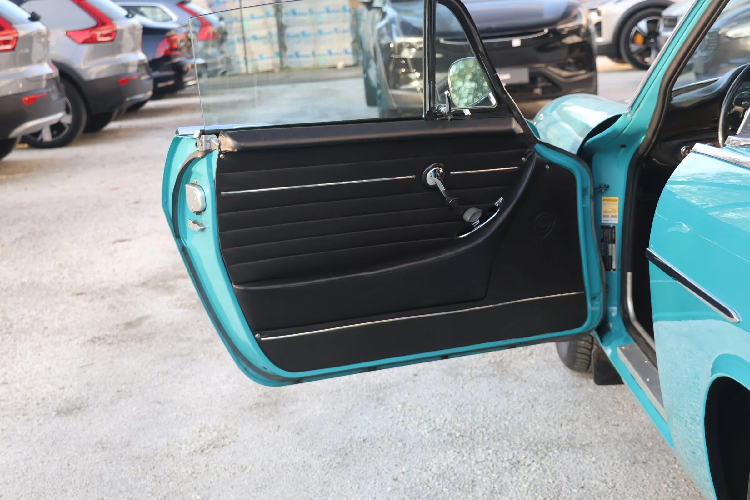 Volvo P1800 E (58).JPG