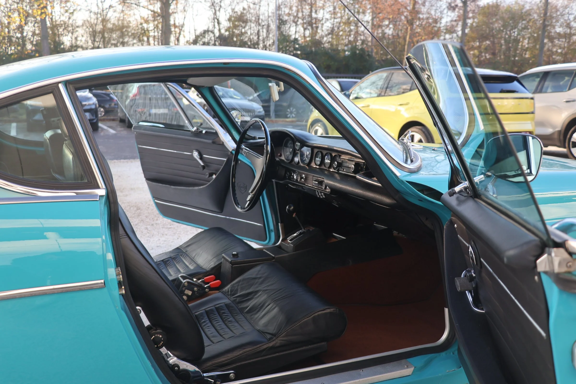 Volvo P1800 E (71).JPG