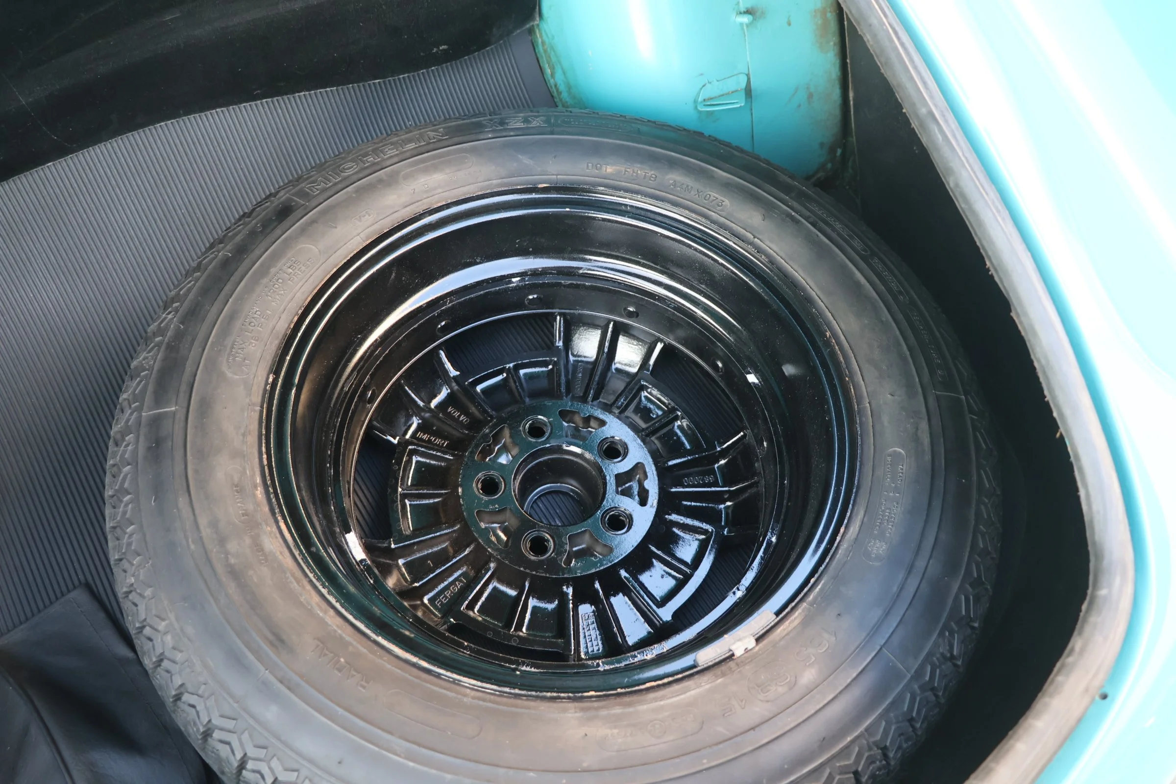 Volvo P1800 E (109).JPG