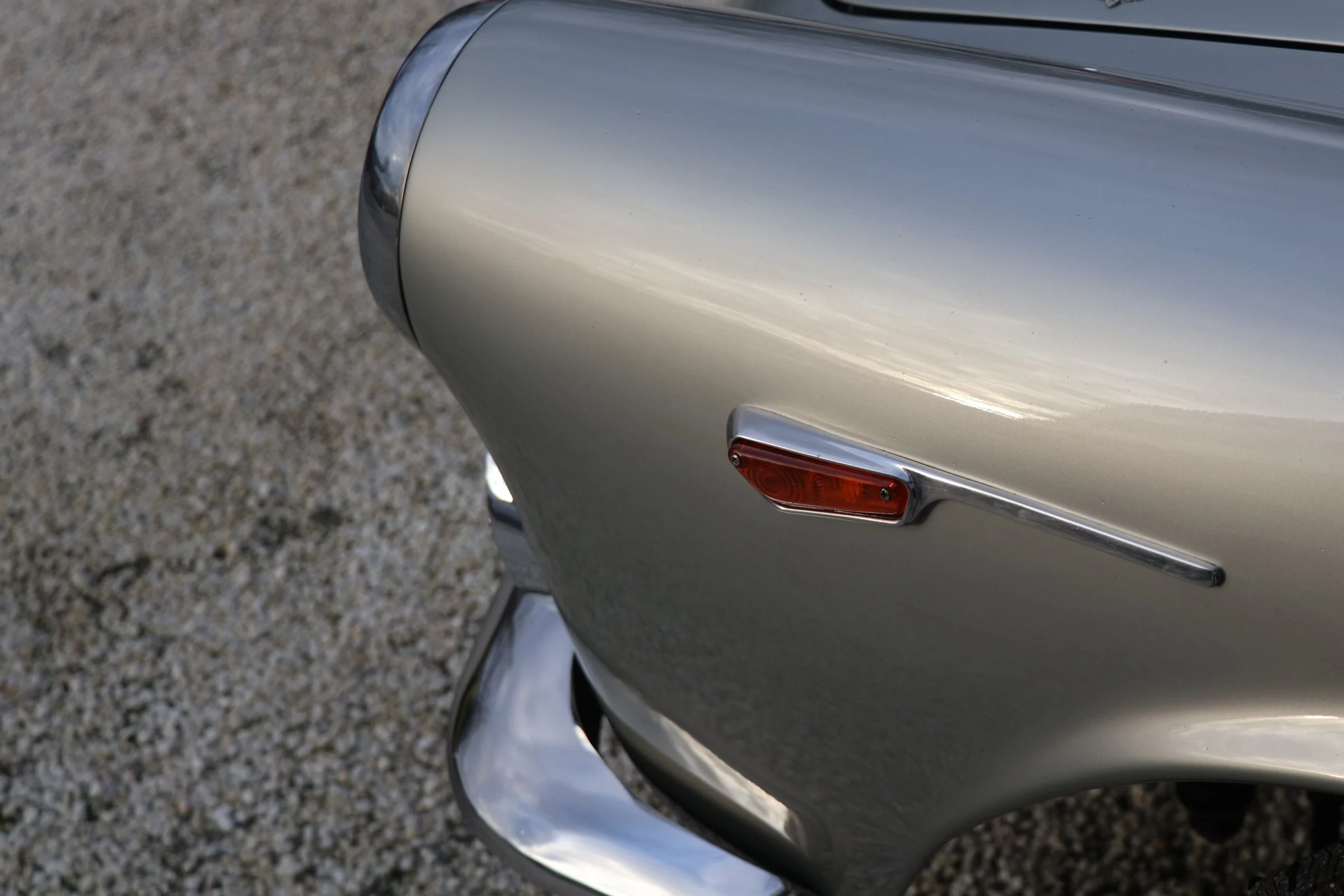 Alfa Romeo 2000 Spider (5).JPG