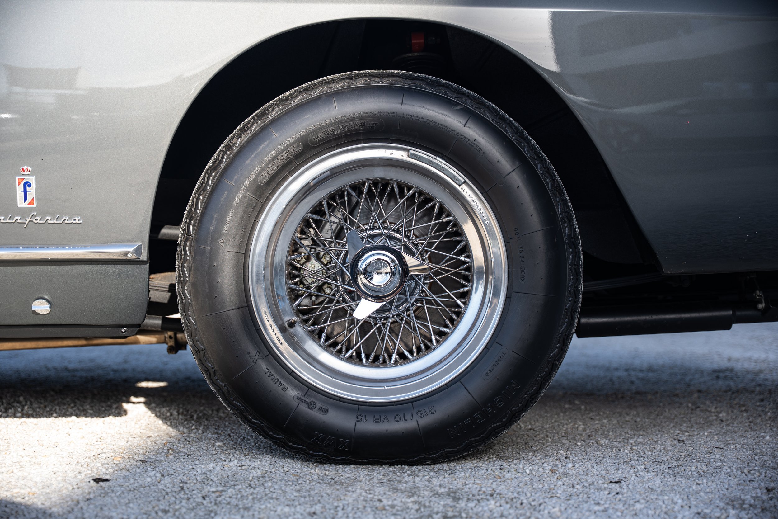 Ferrari 330  (16).jpg