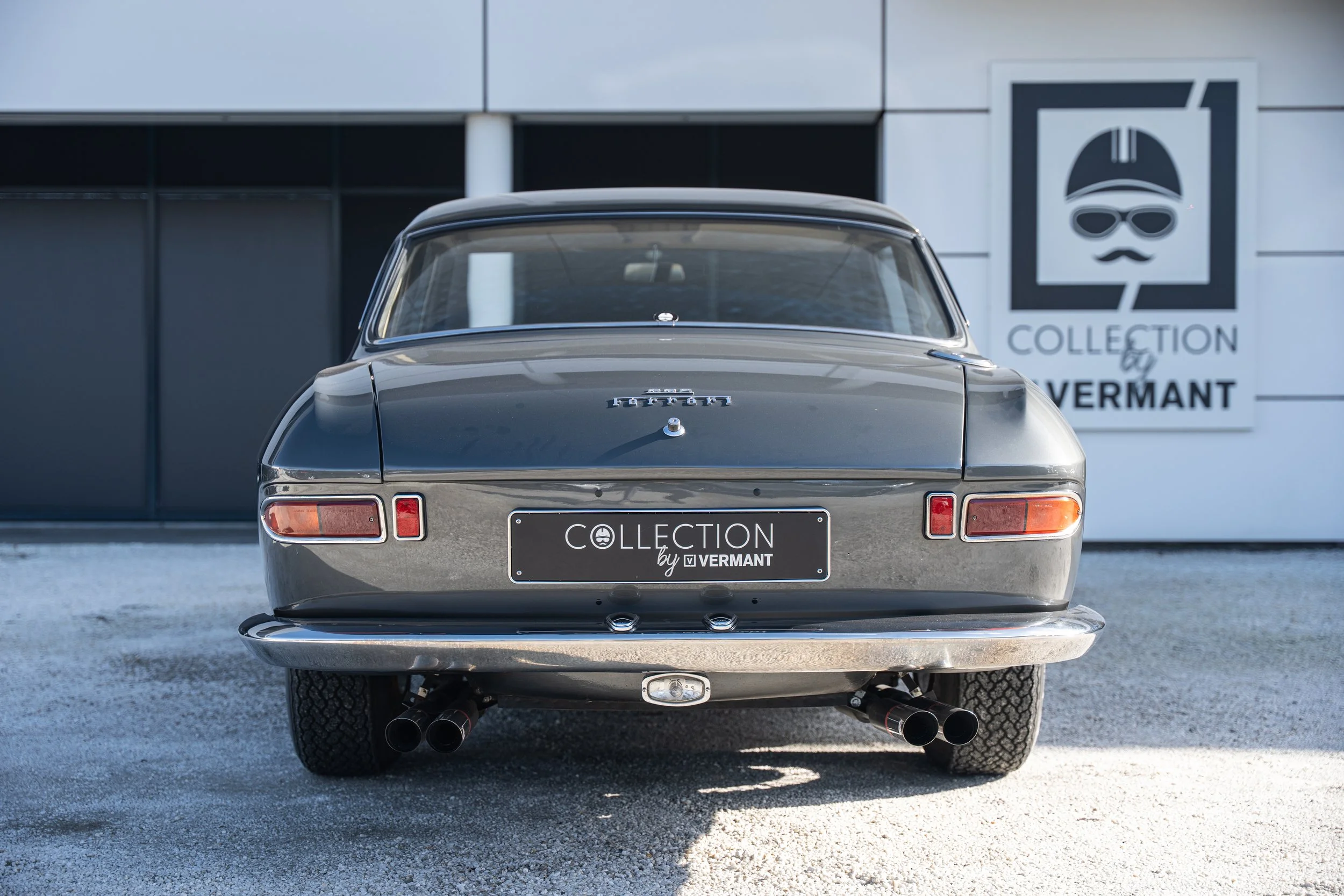 Ferrari 330  (22).jpg