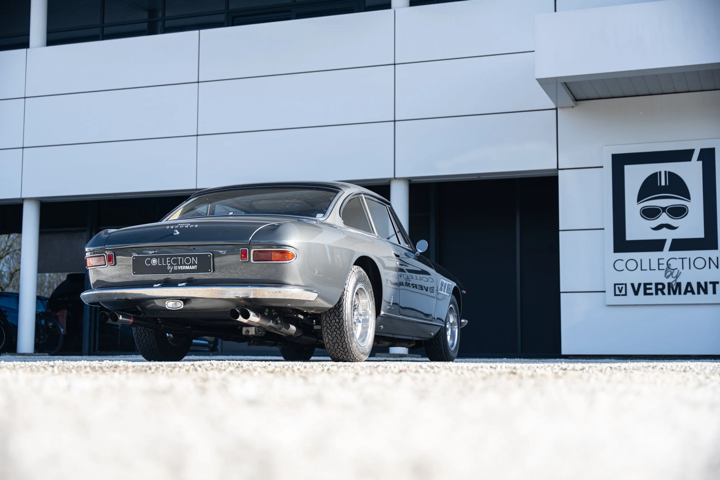 Ferrari 330  (23).jpg