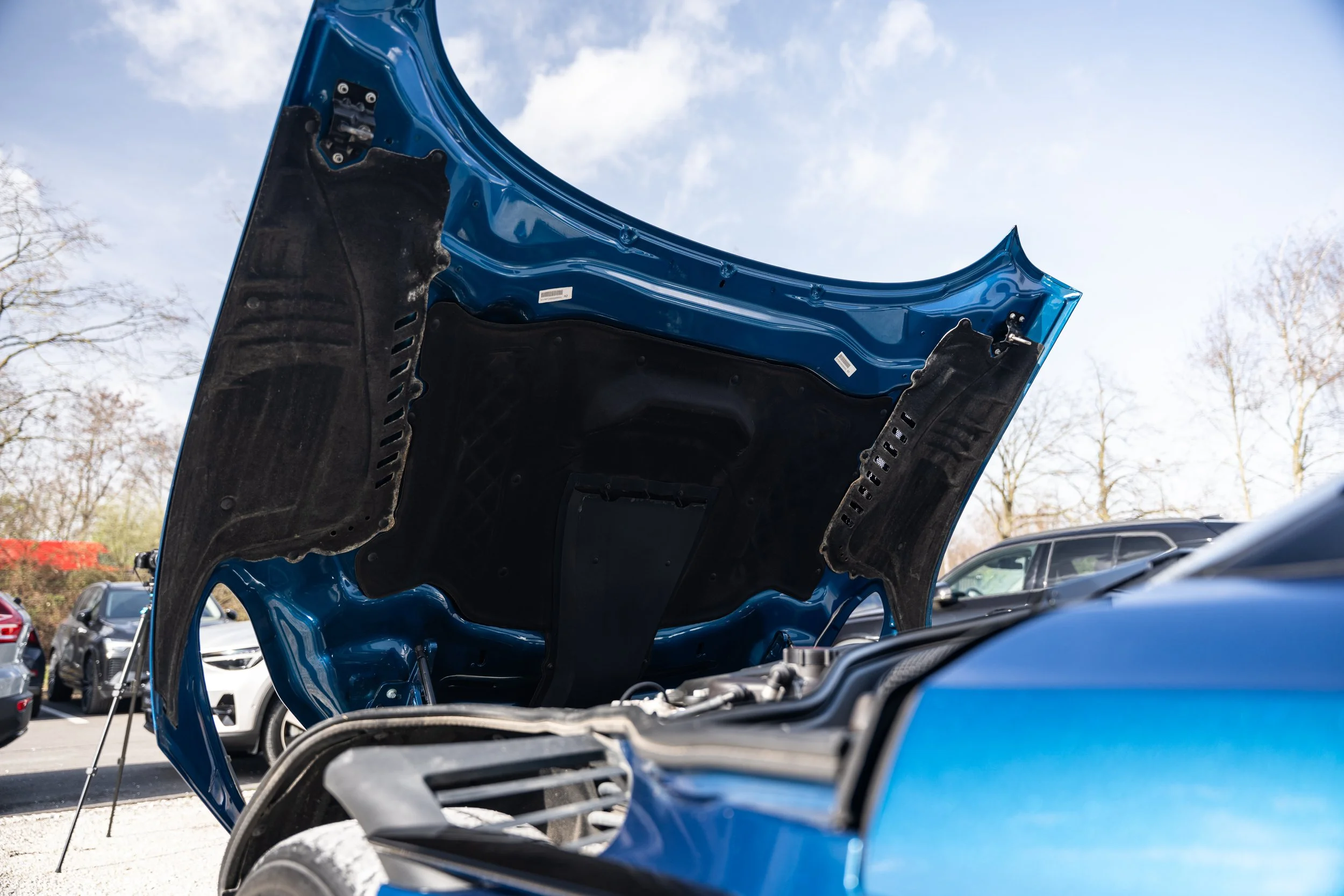 Aston Martin DB11 Volante (69).jpg