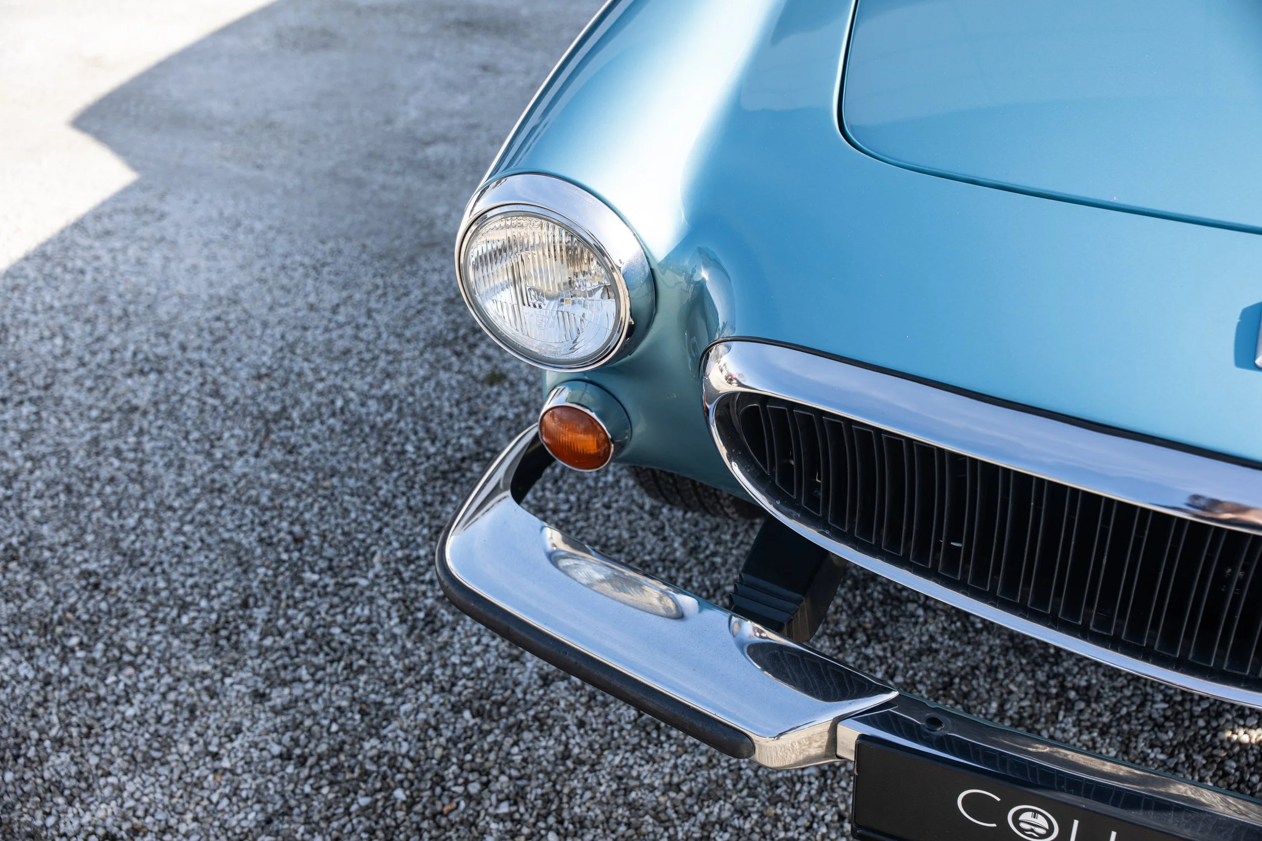 Volvo P1800 ES (7).jpg