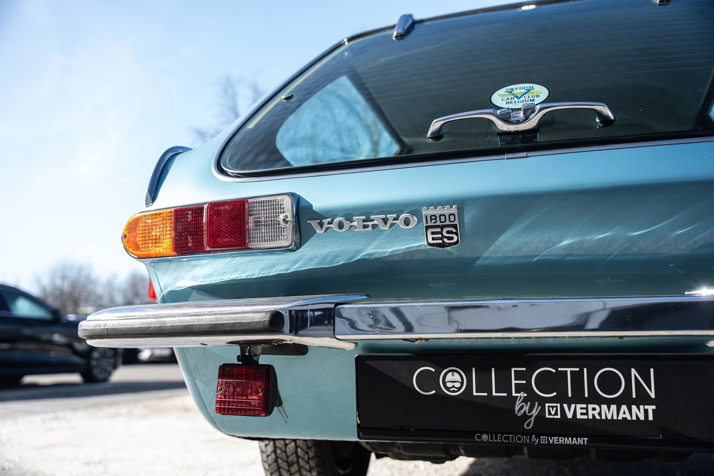 Volvo P1800 ES (18).jpg