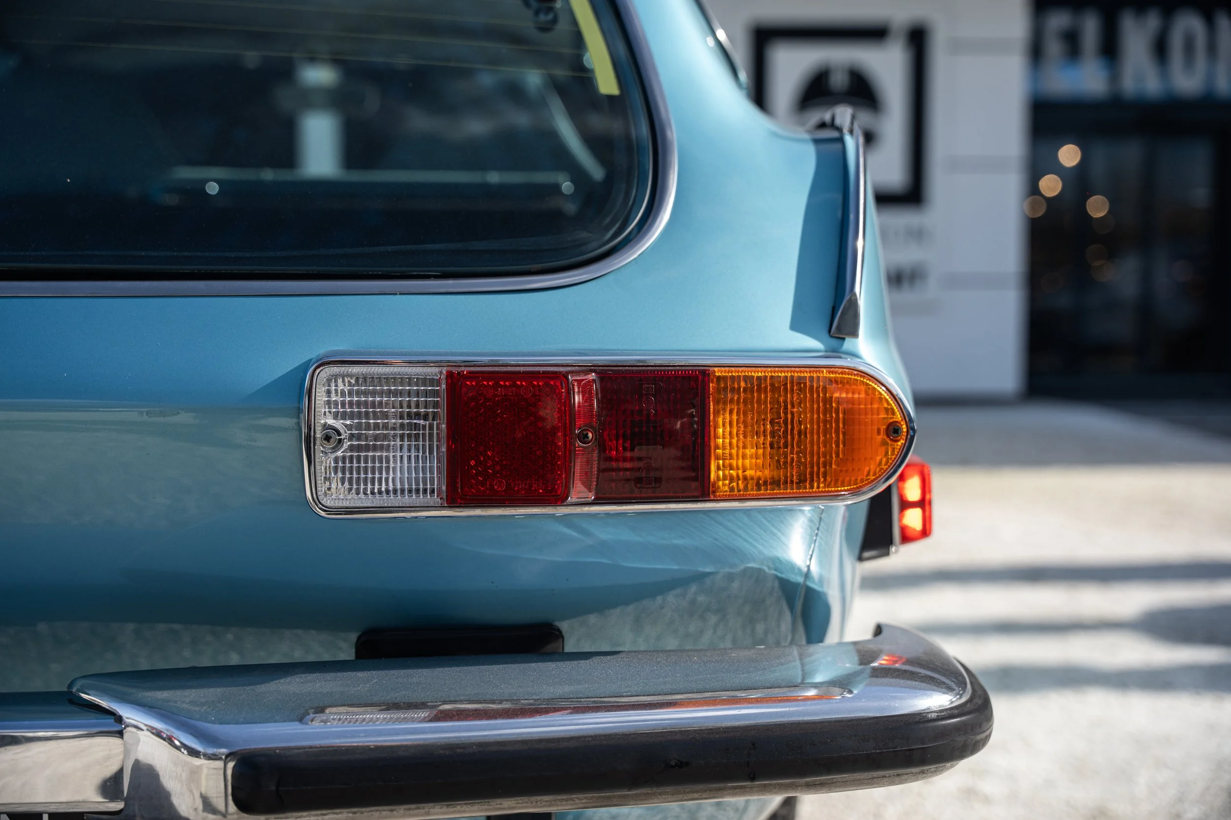 Volvo P1800 ES (23).jpg