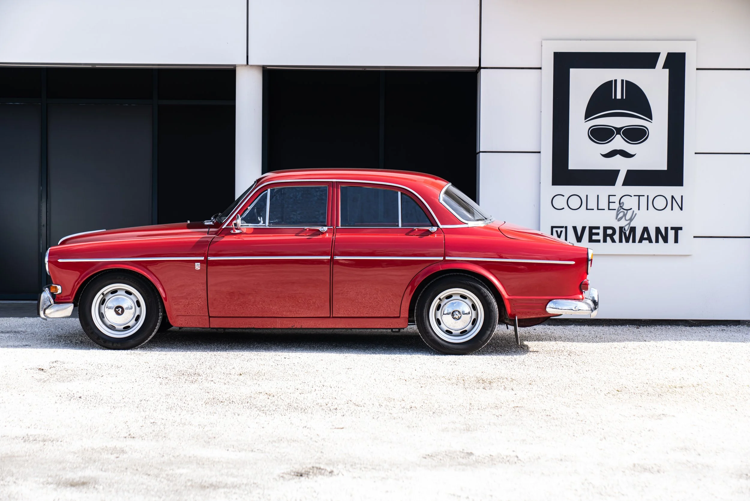 Volvo Amazon 122S (4).jpg
