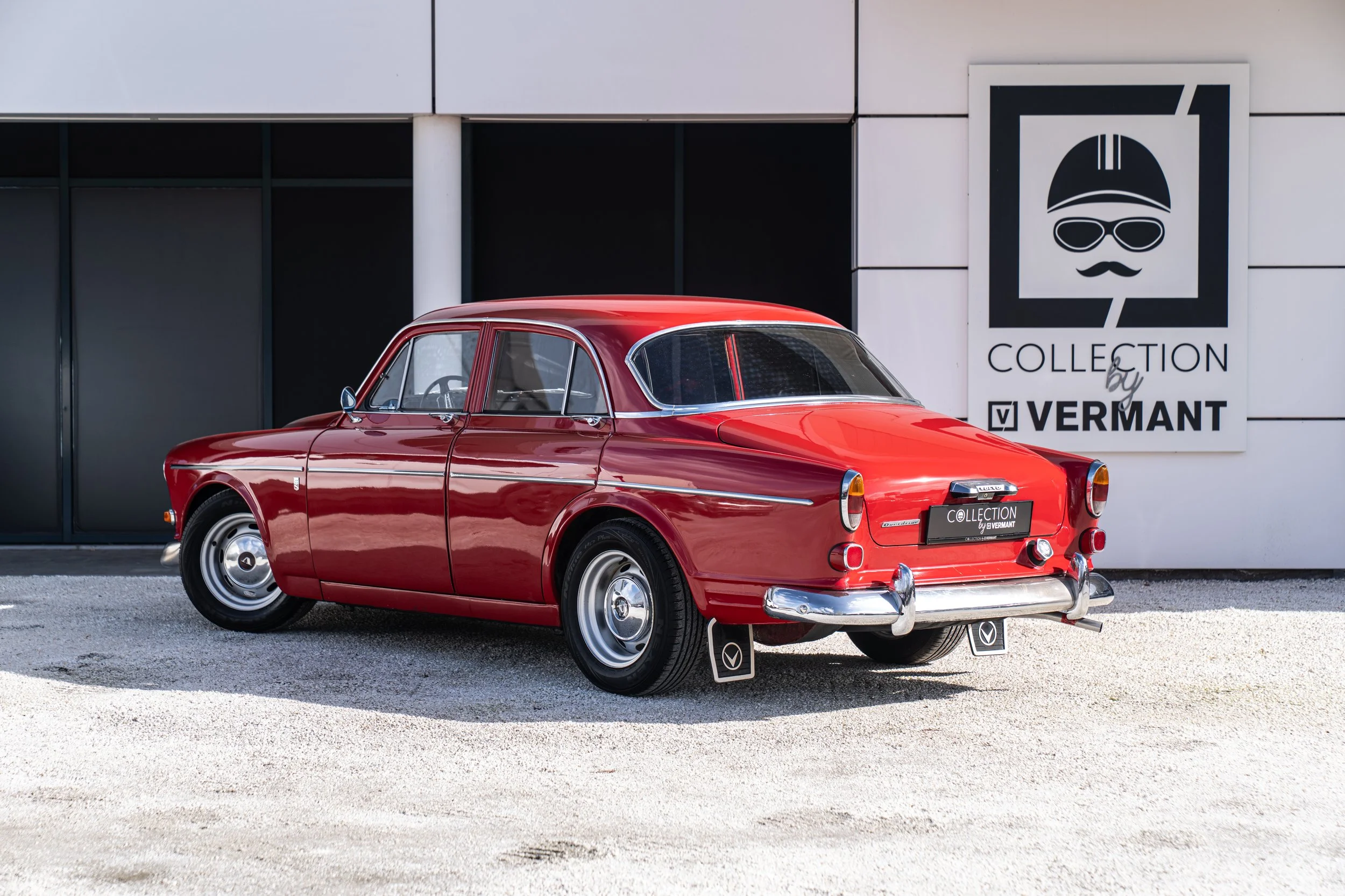 Volvo Amazon 122S (3).jpg