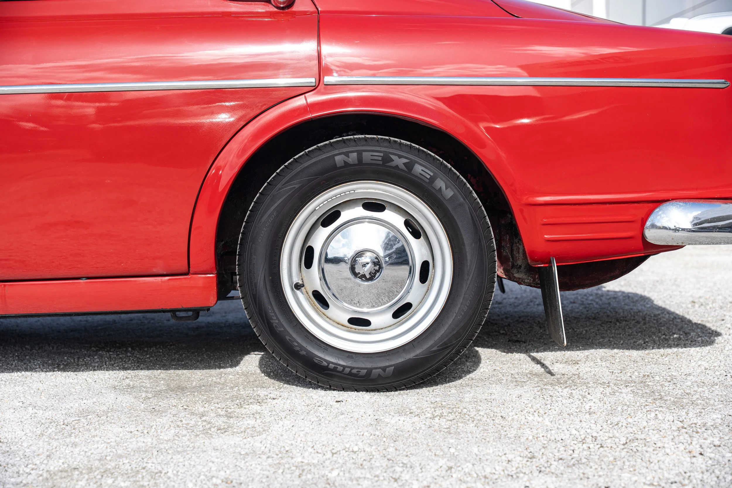 Volvo Amazon 122S (11).jpg