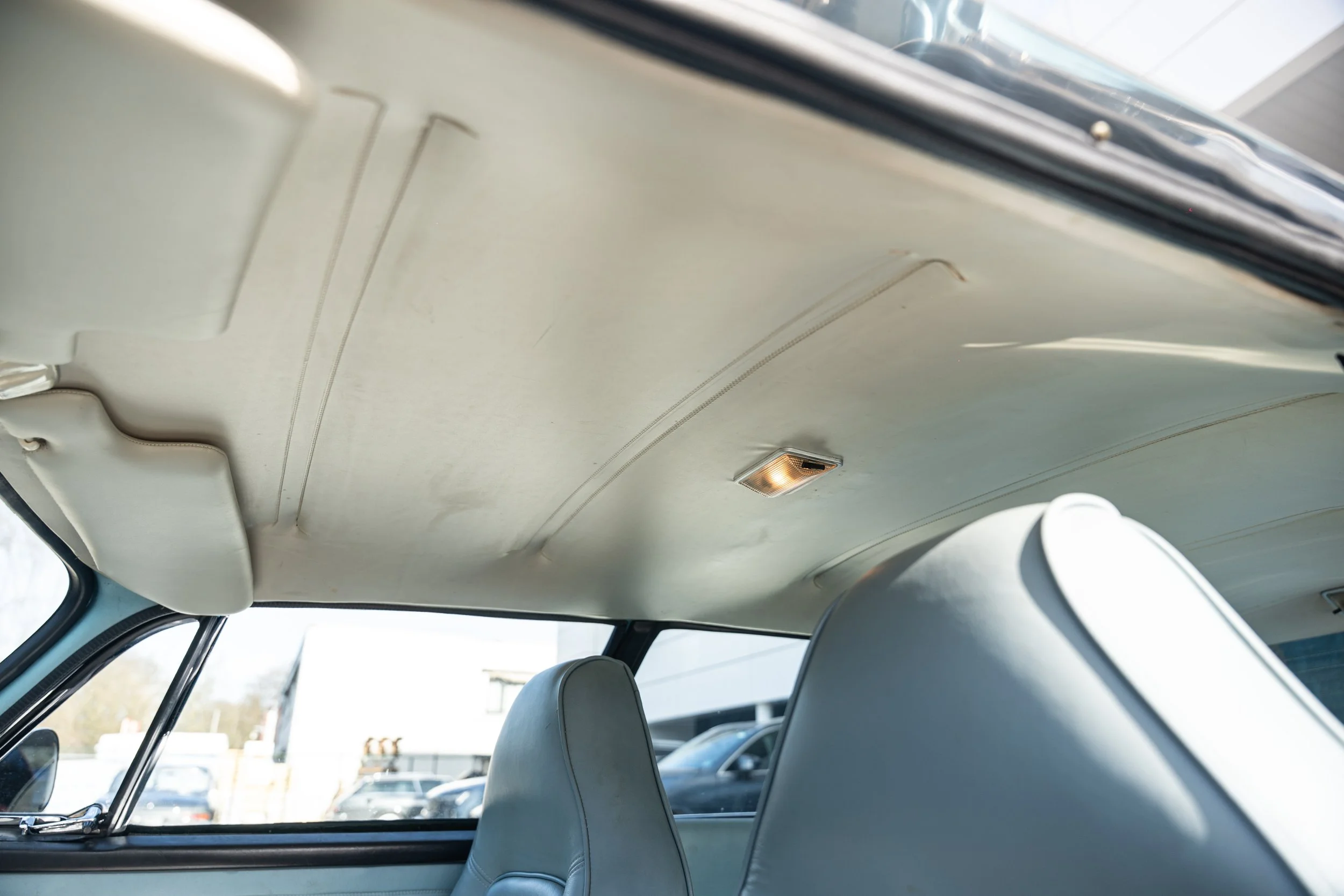 Volvo P1800 ES (41).jpg