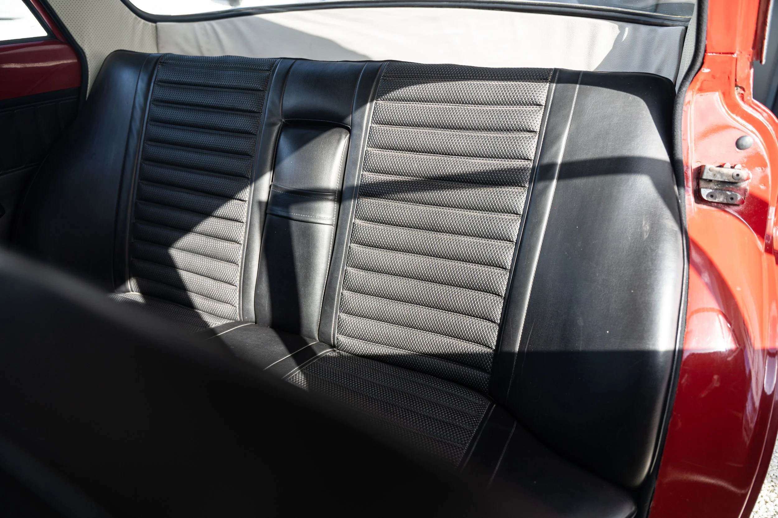 Volvo Amazon 122S (32).jpg