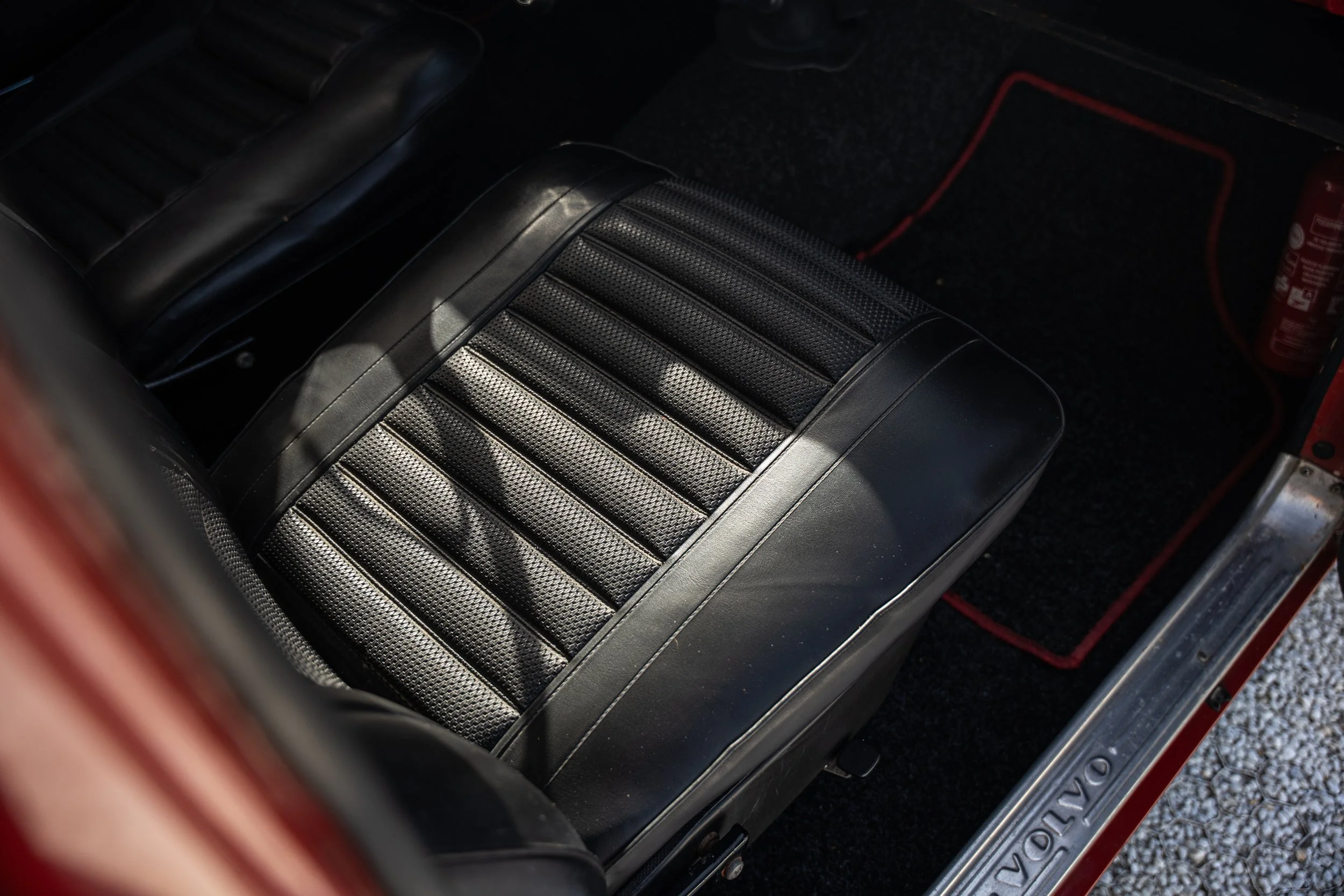 Volvo Amazon 122S (42).jpg