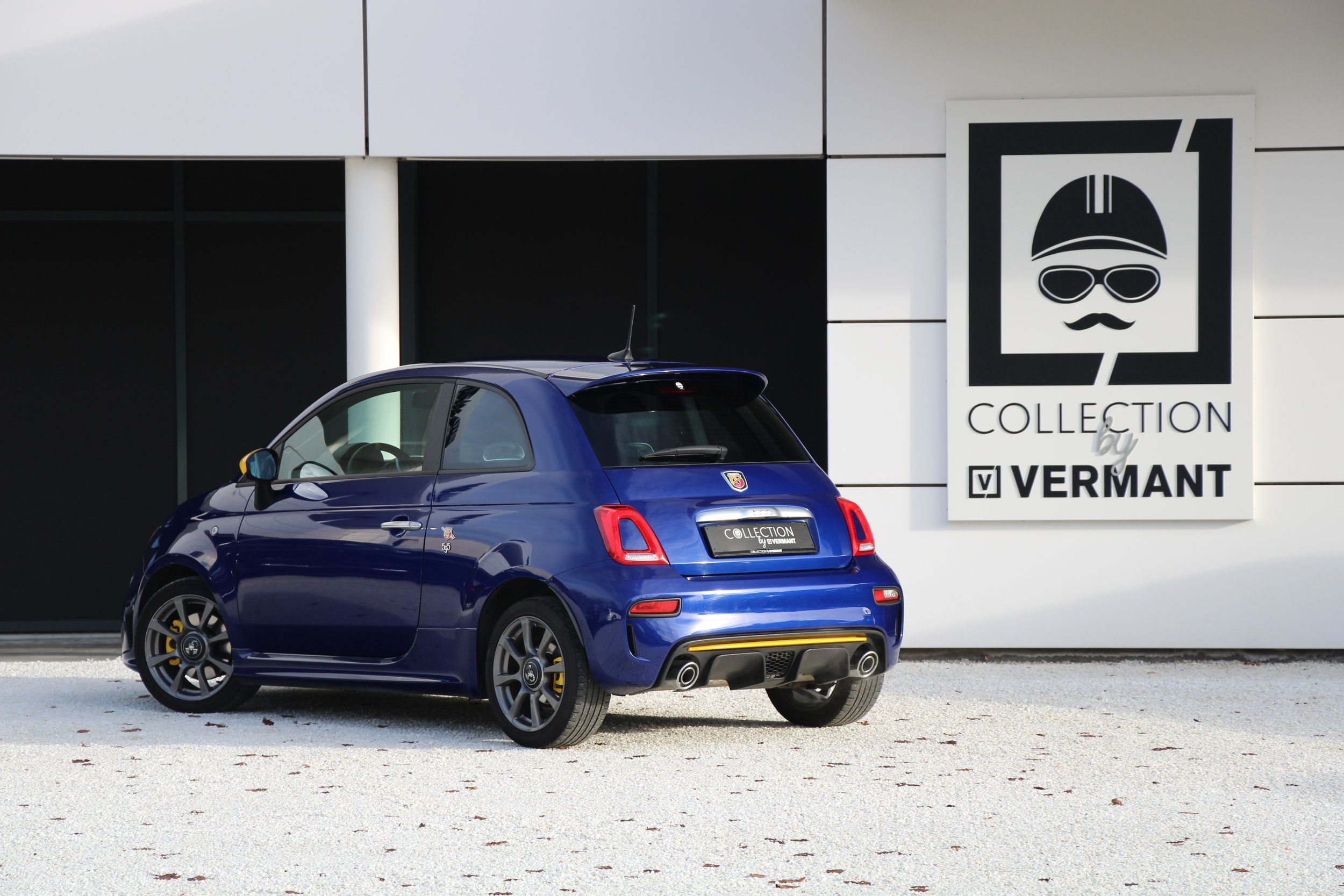 Fiat Abarth 595 (3).JPG