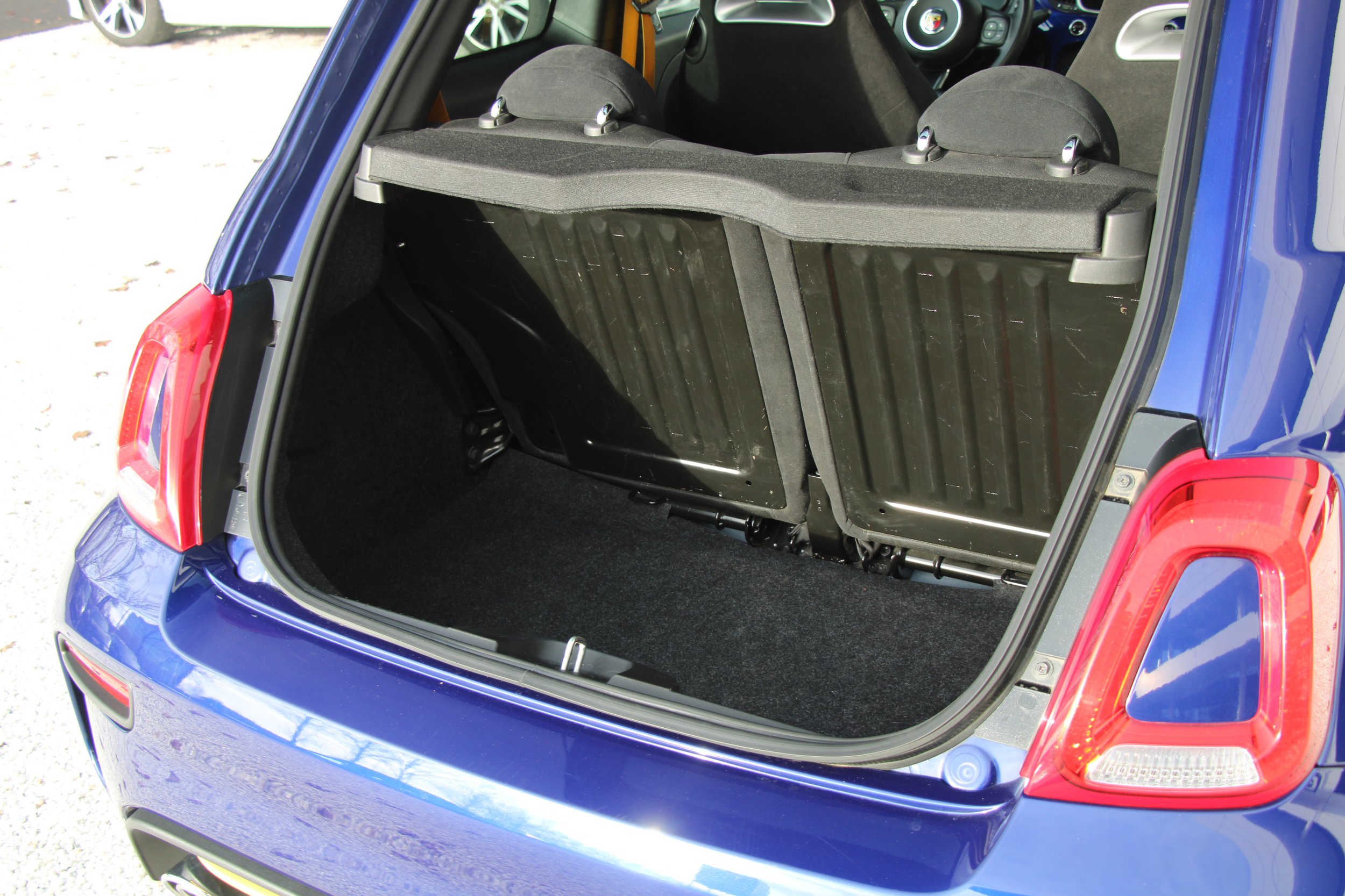 Fiat Abarth 595 (59).JPG