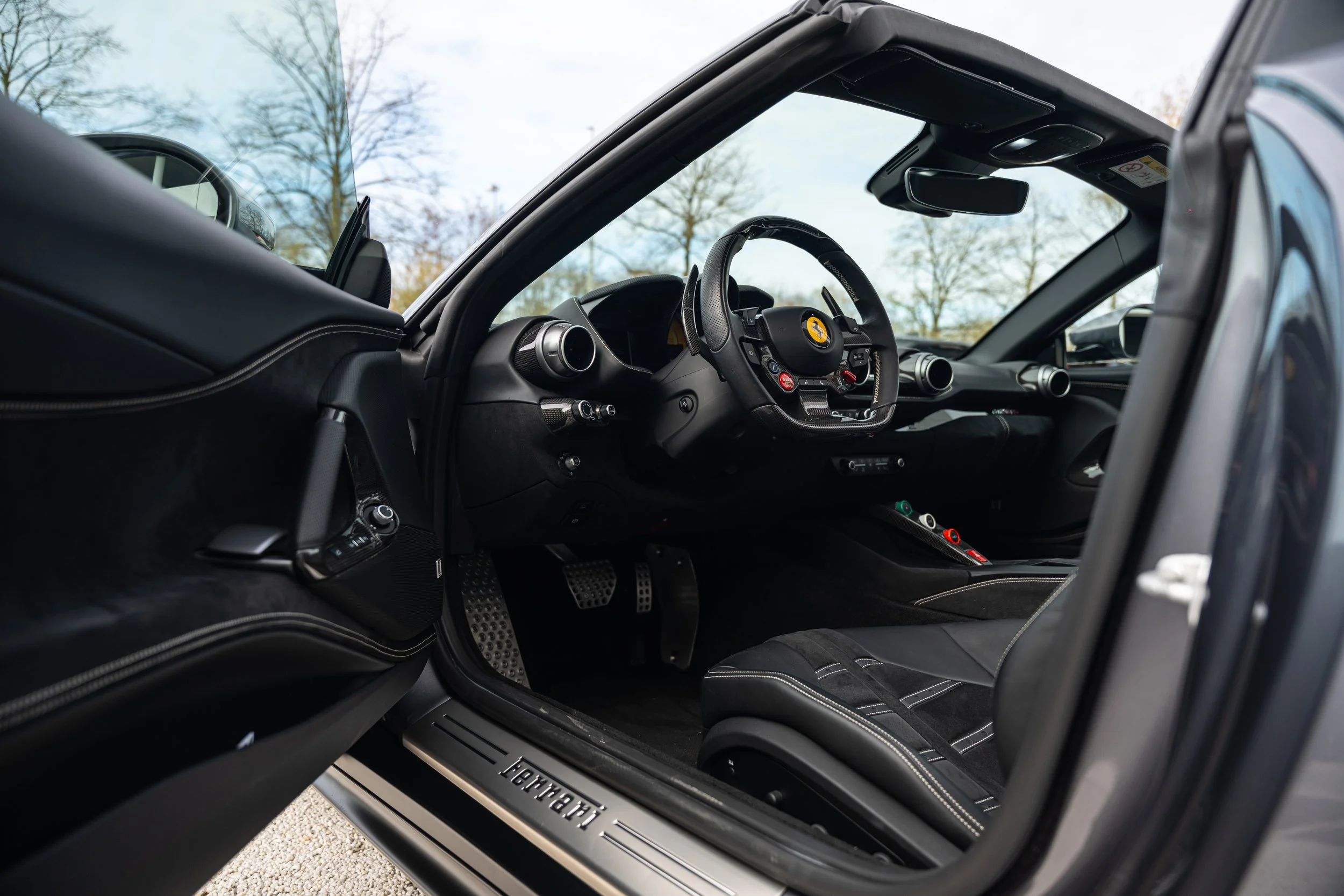 Ferrari 812 GTS (49).jpg