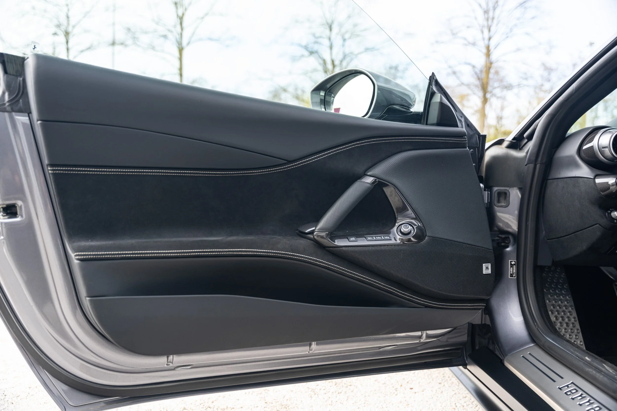 Ferrari 812 GTS (50).jpg