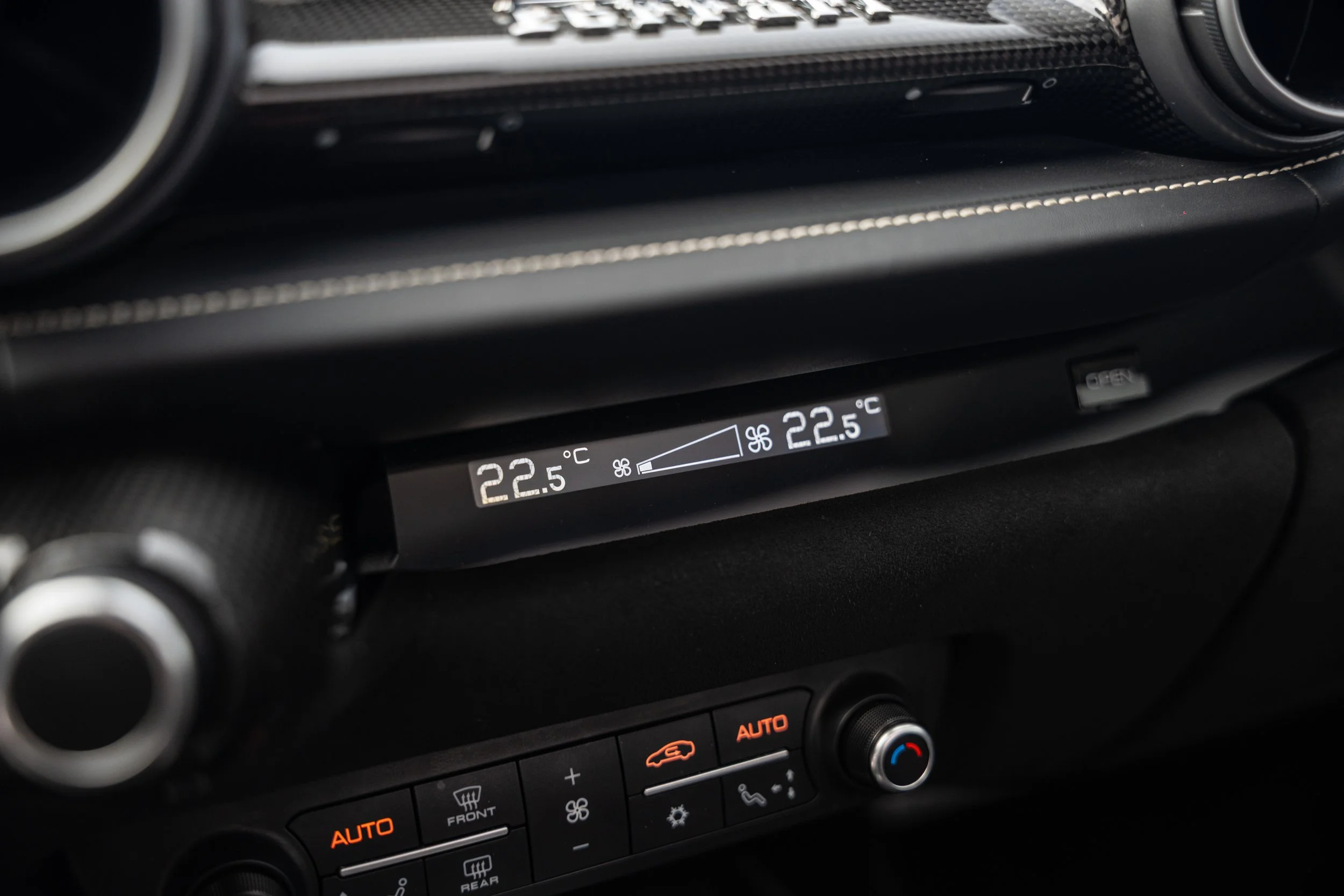 Ferrari 812 GTS (76).jpg