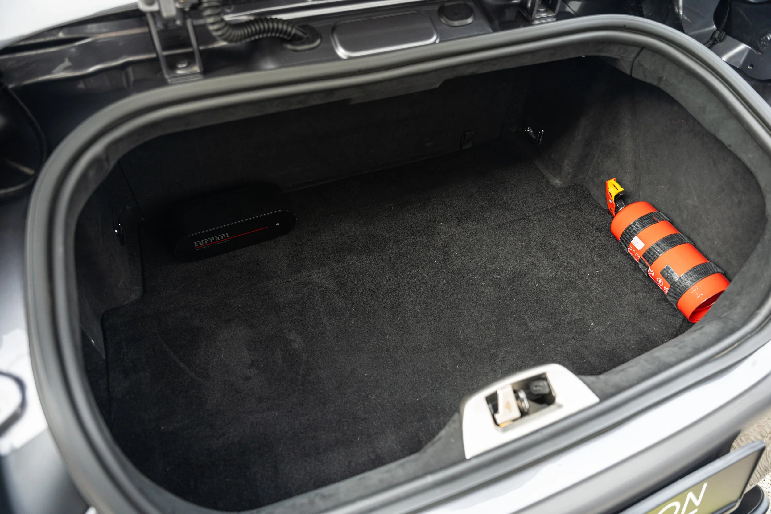 Ferrari 812 GTS (93).jpg