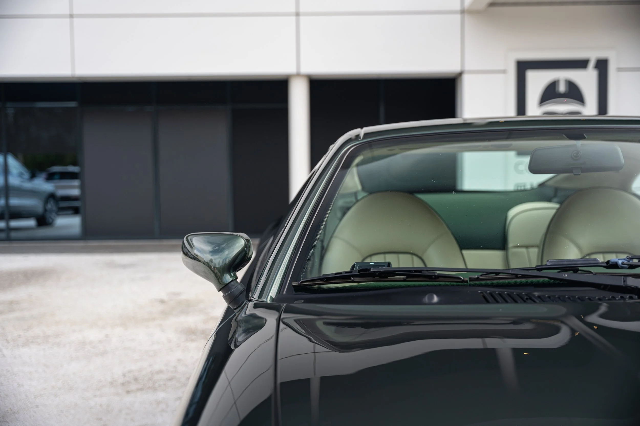 Aston Martin DB7 i6 (15).jpg