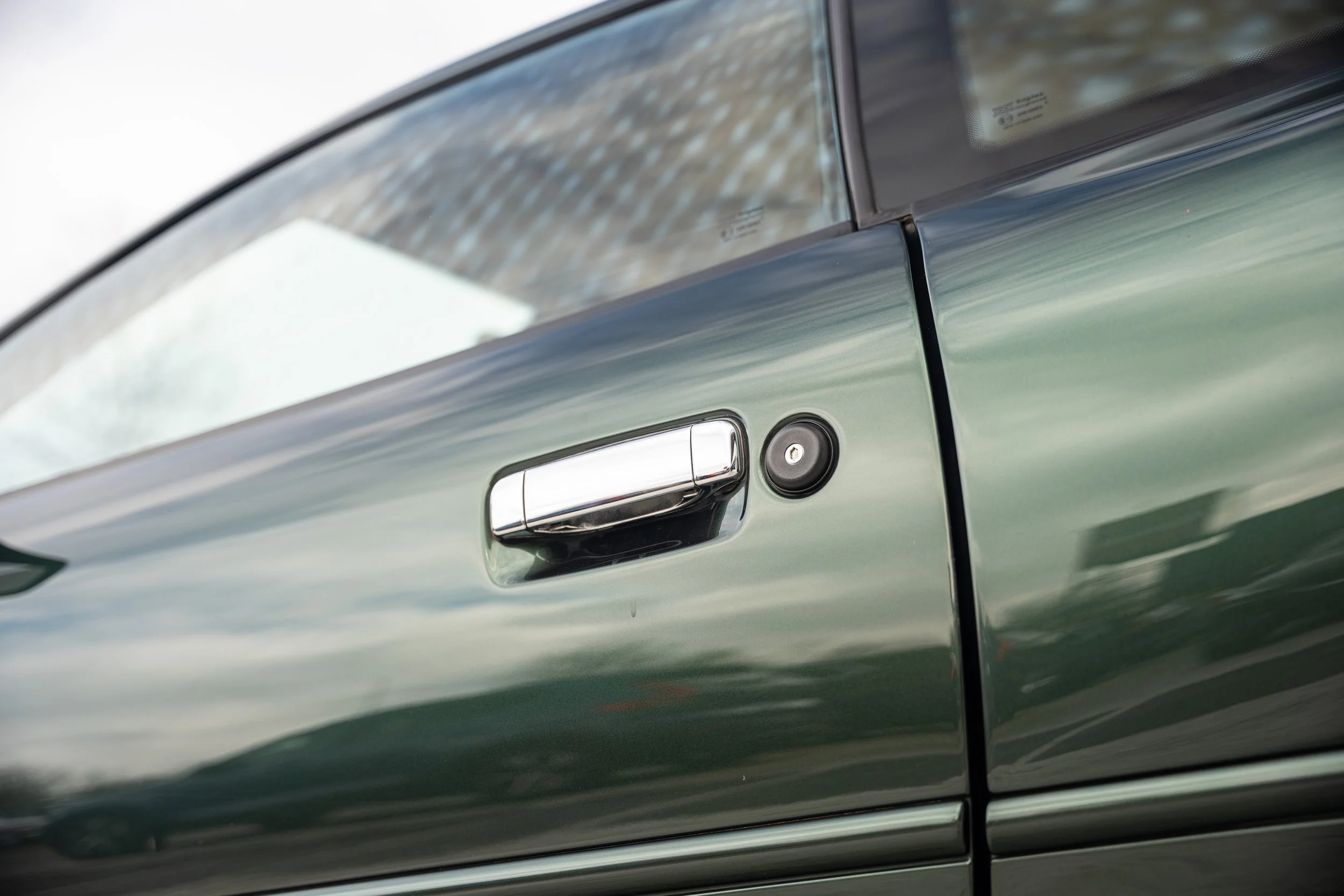 Aston Martin DB7 i6 (22).jpg