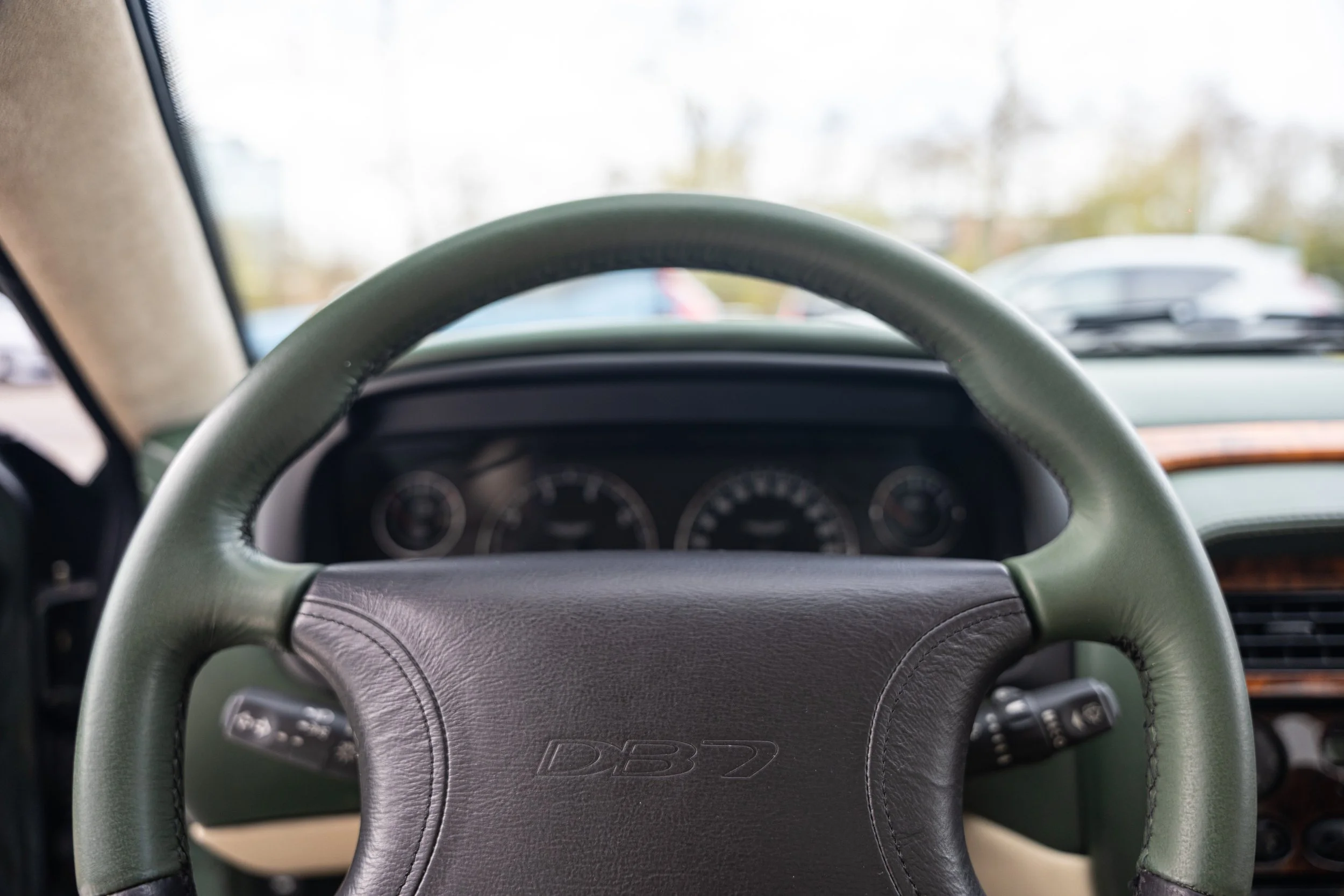 Aston Martin DB7 i6 (52).jpg