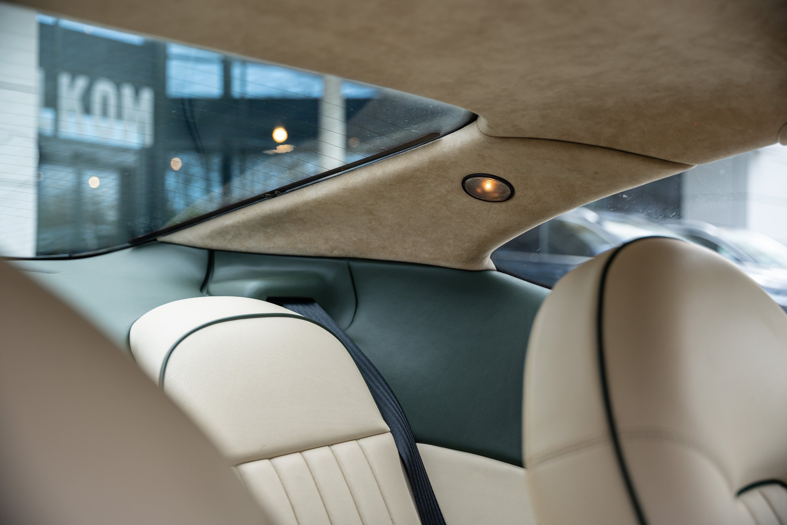 Aston Martin DB7 i6 (67).jpg