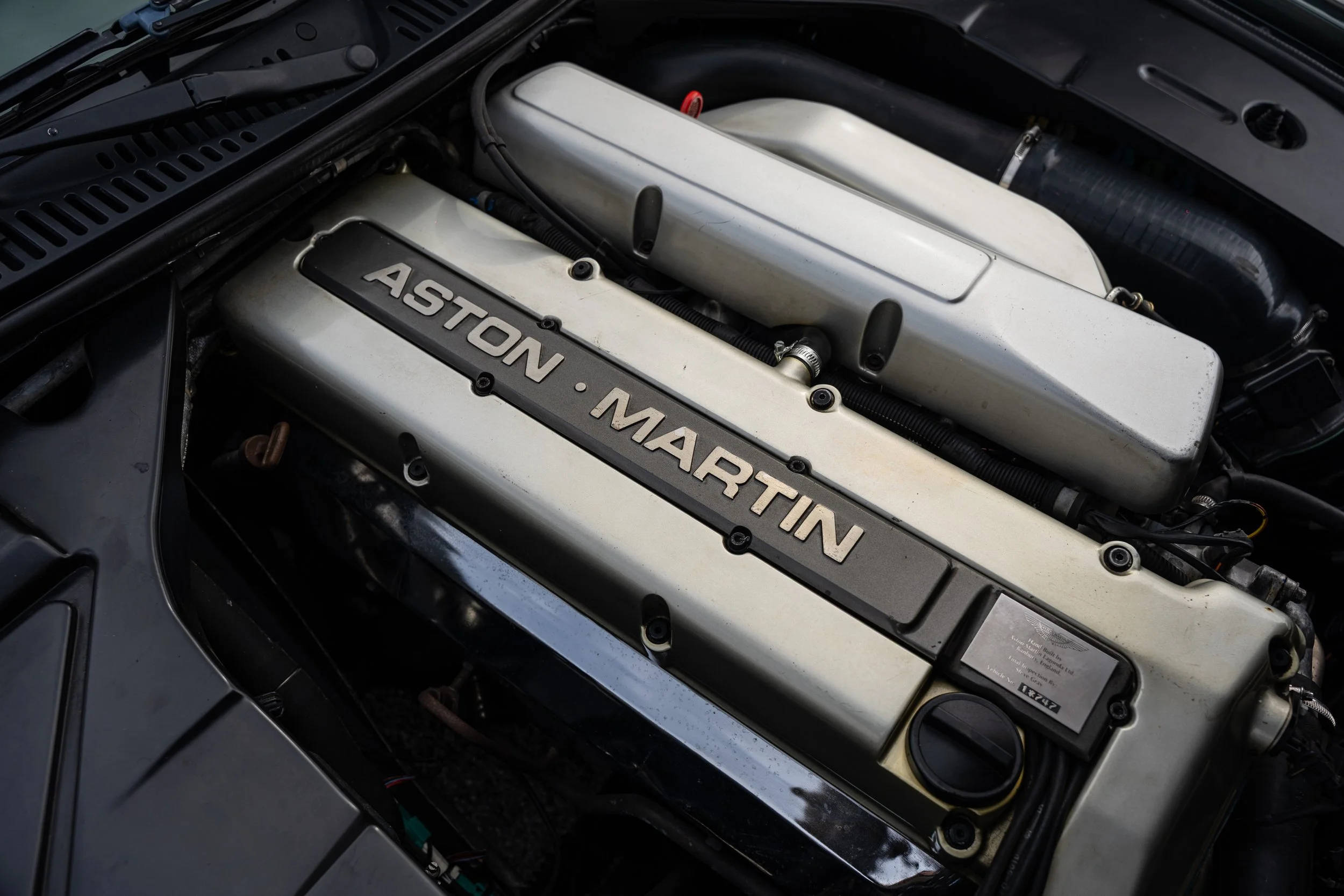 Aston Martin DB7 i6 (78).jpg