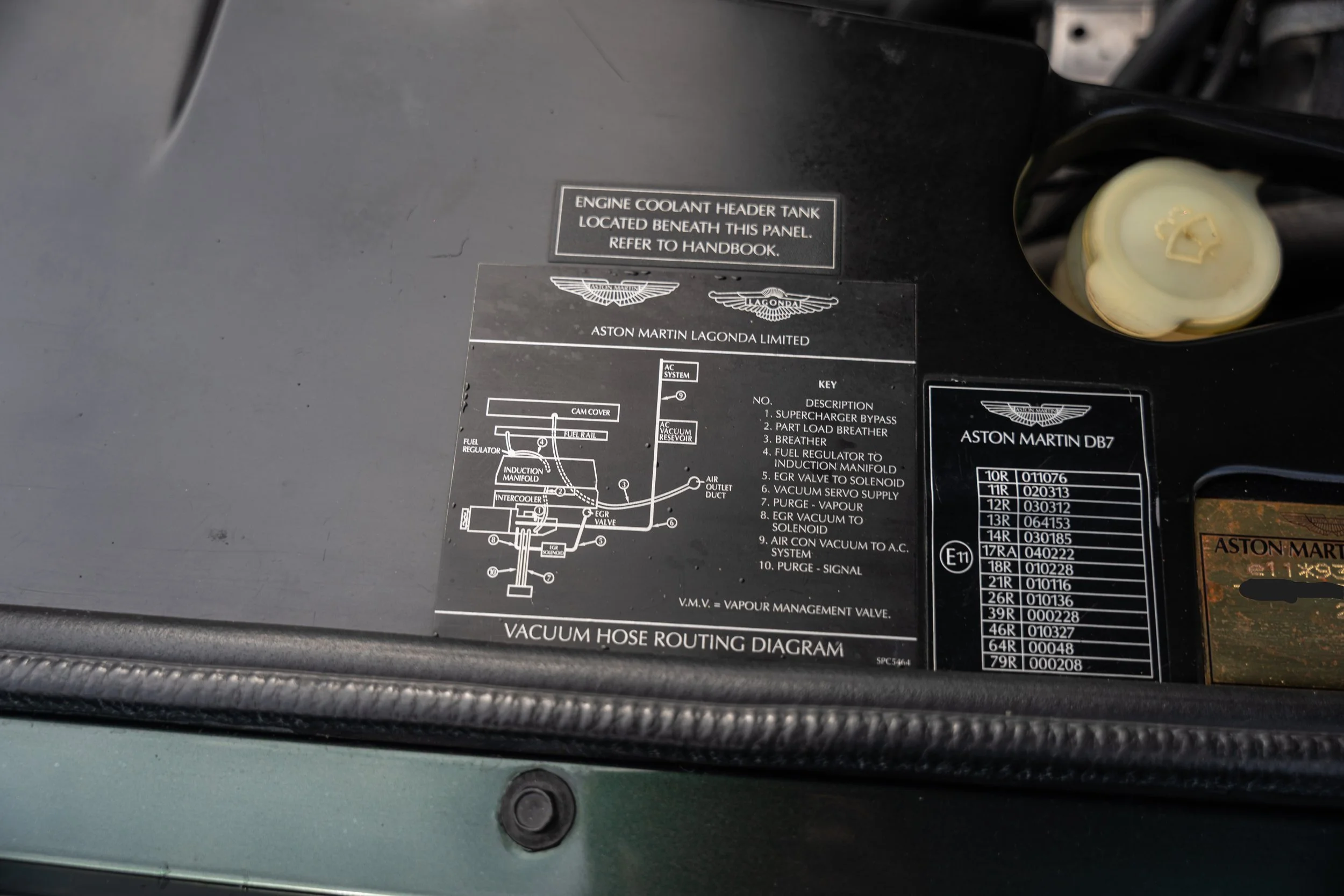 Aston Martin DB7 i6 (81).jpg