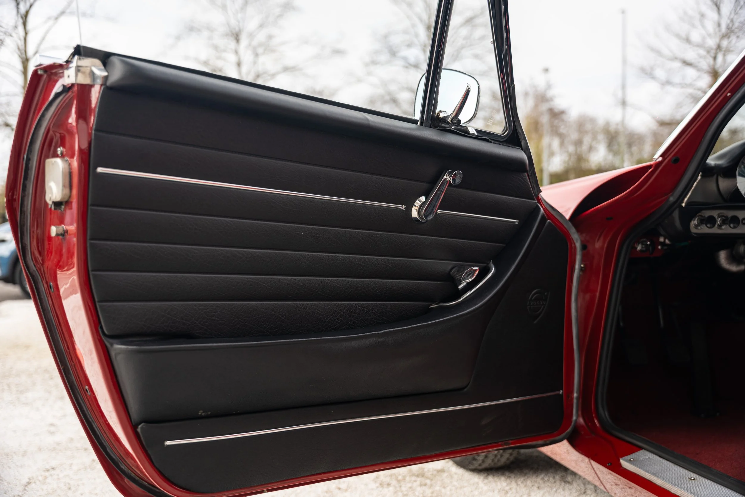 Volvo P1800 S (39).jpg