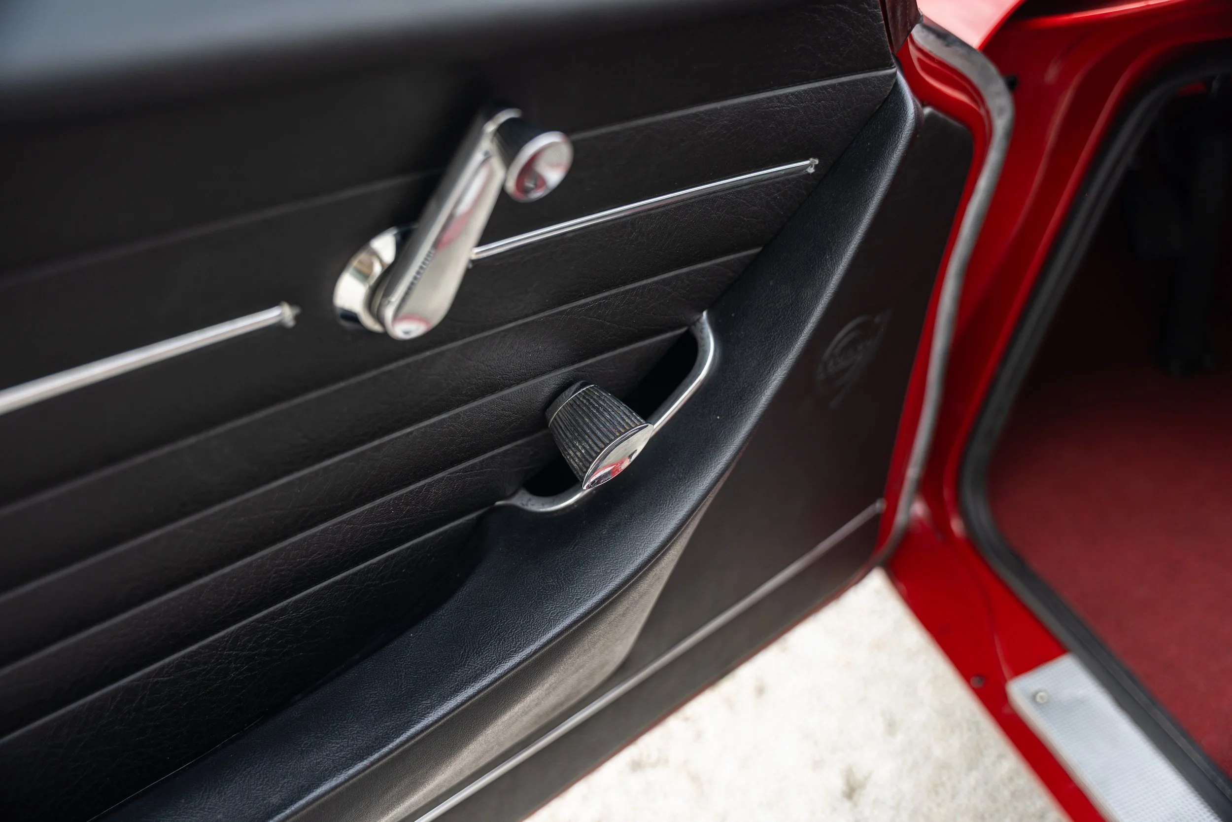 Volvo P1800 S (40).jpg