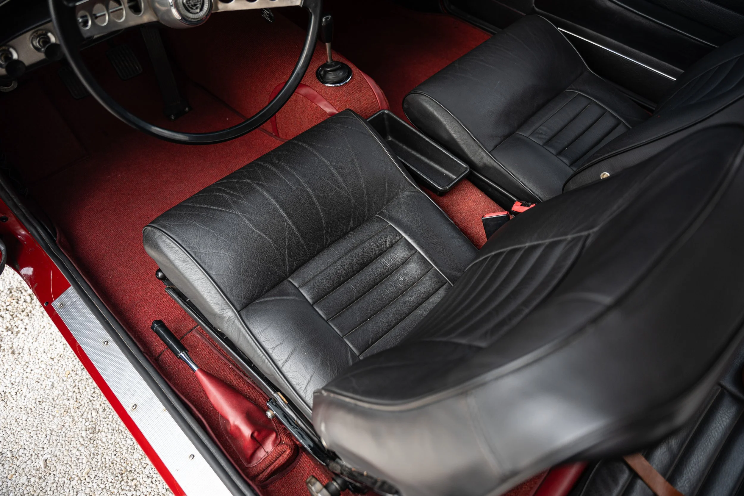 Volvo P1800 S (42).jpg