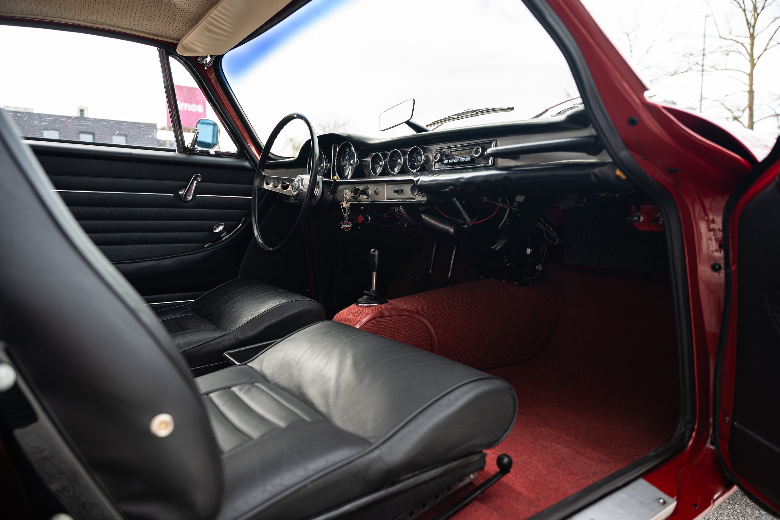 Volvo P1800 S (58).jpg