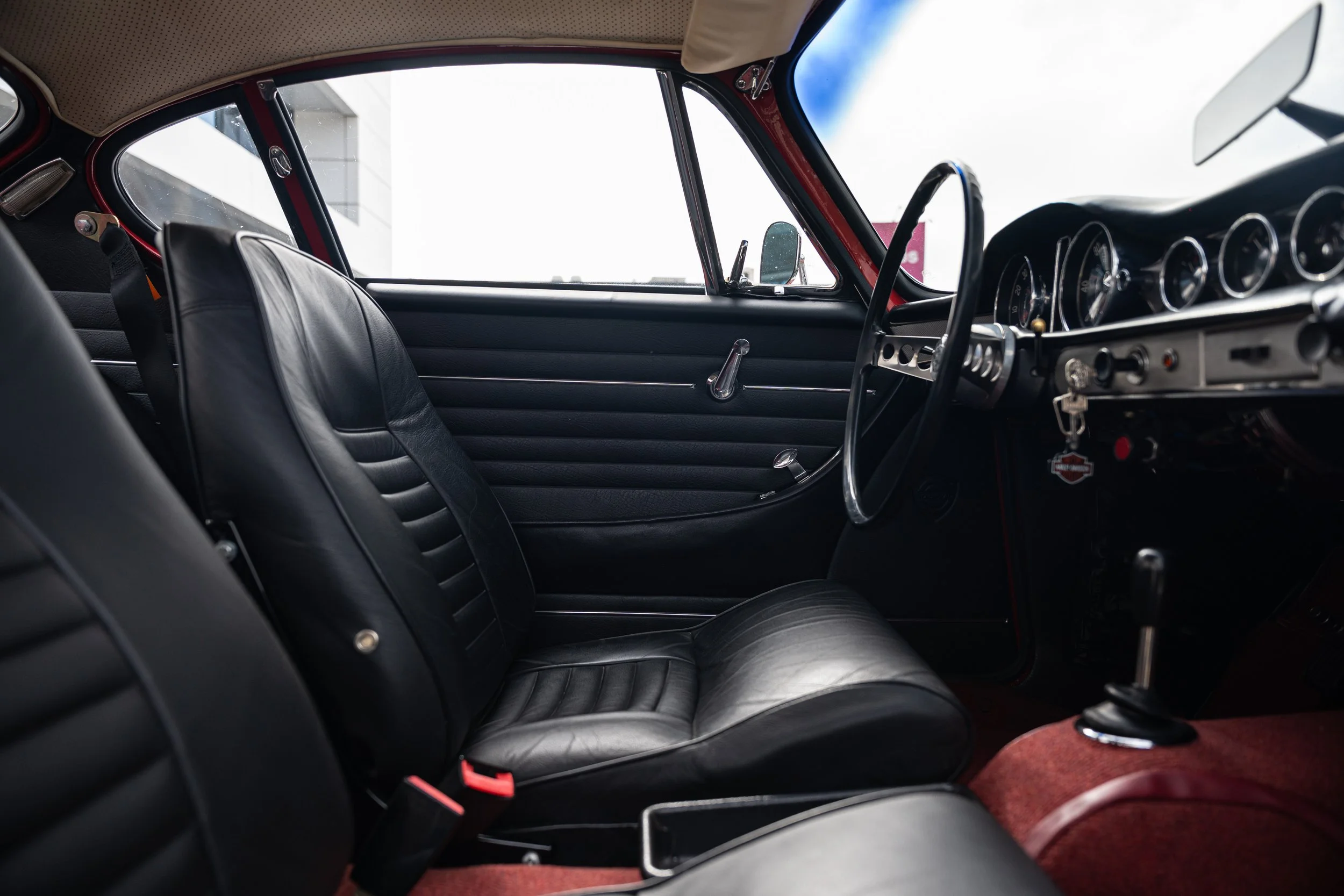 Volvo P1800 S (62).jpg