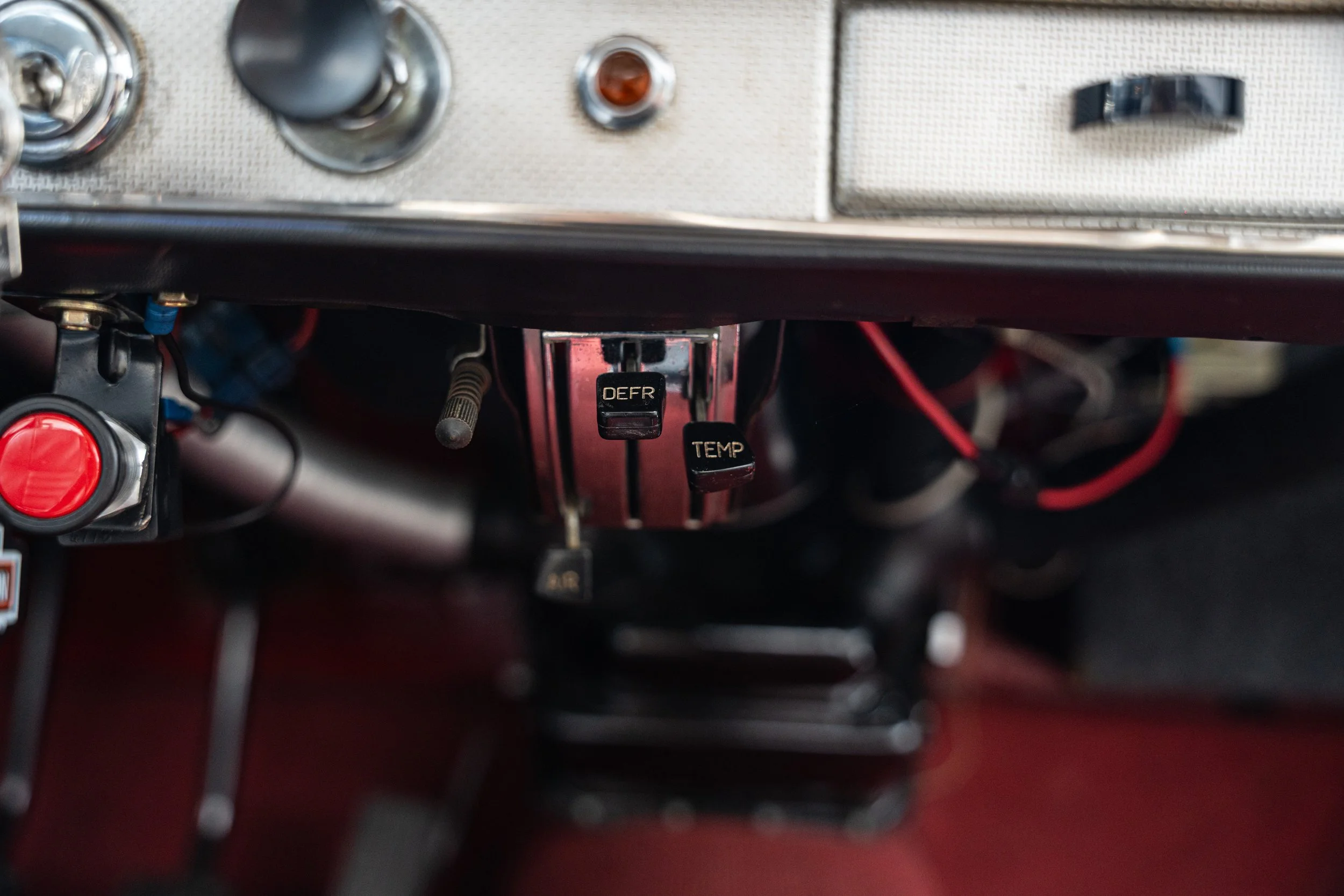 Volvo P1800 S (65).jpg