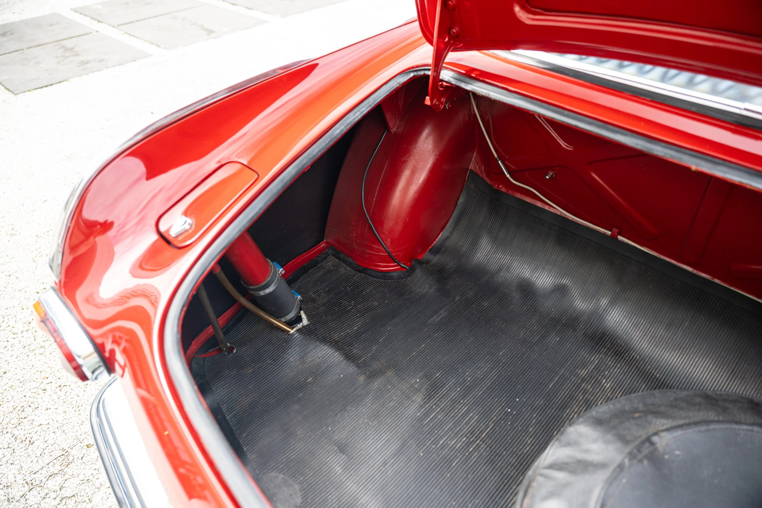 Volvo P1800 S (69).jpg