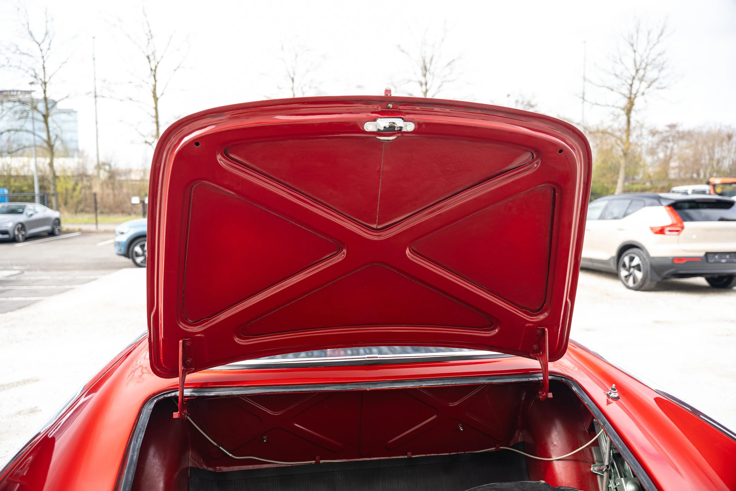 Volvo P1800 S (71).jpg