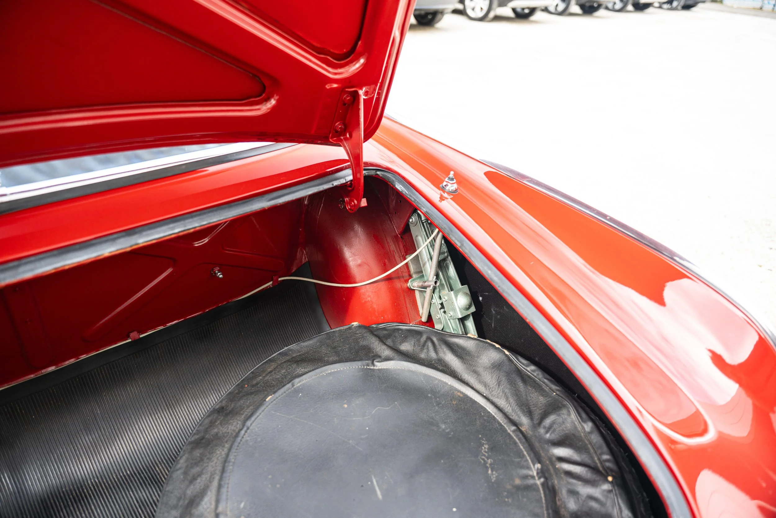 Volvo P1800 S (70).jpg