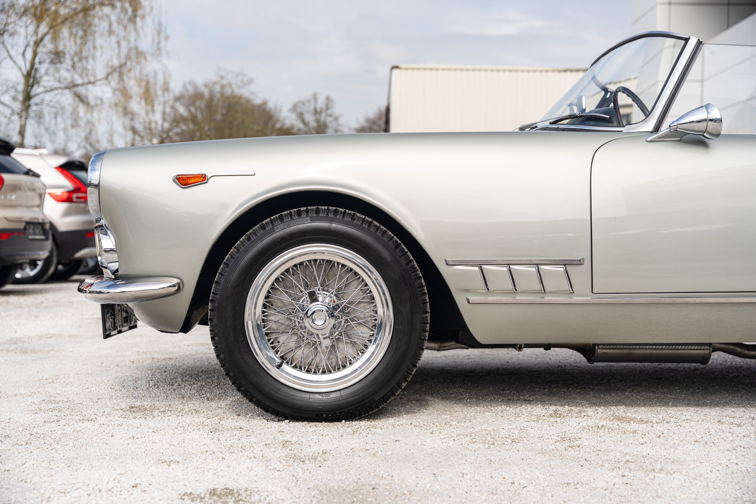 Alfa Romeo 2000 Spider (19).jpg