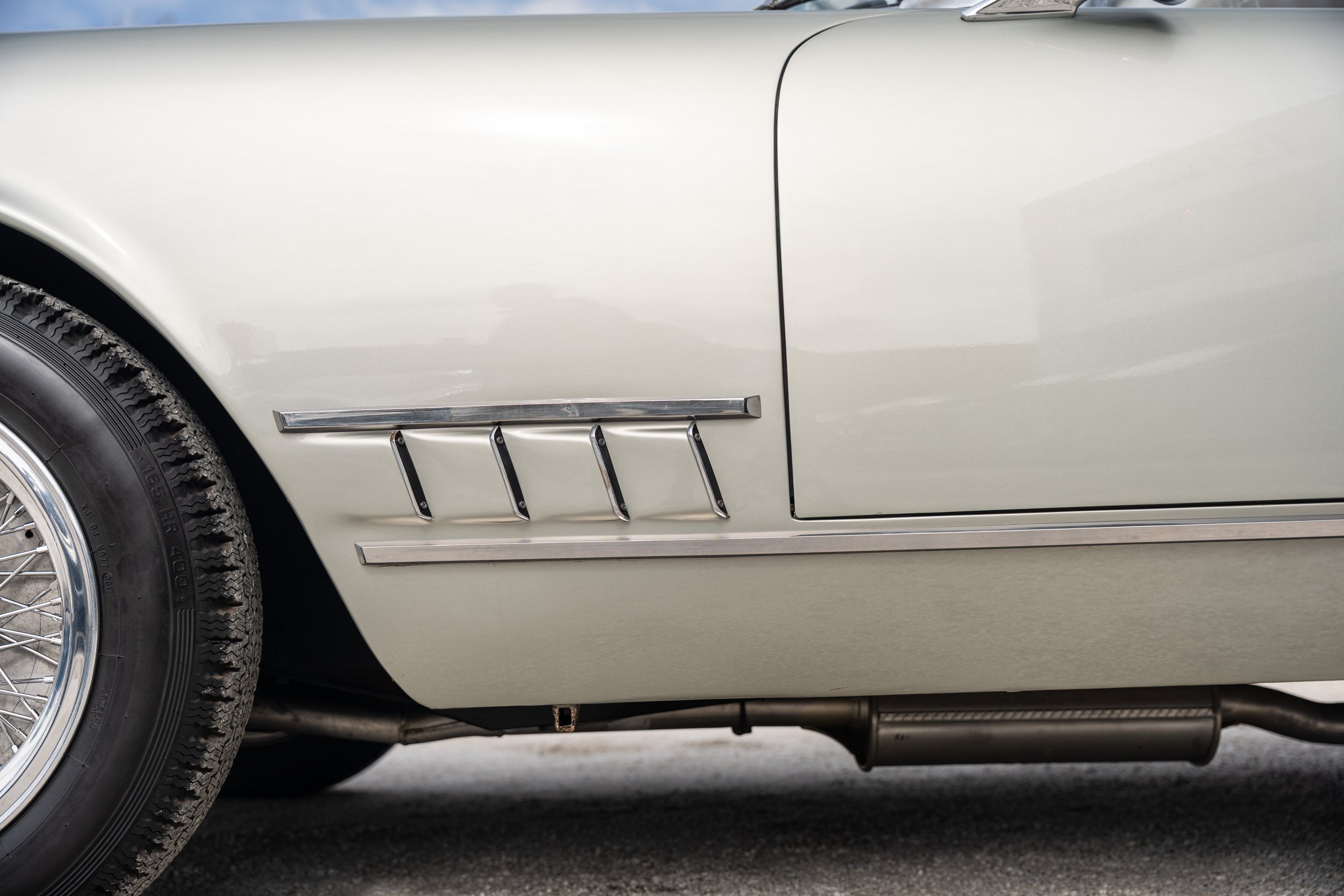 Alfa Romeo 2000 Spider (21).jpg