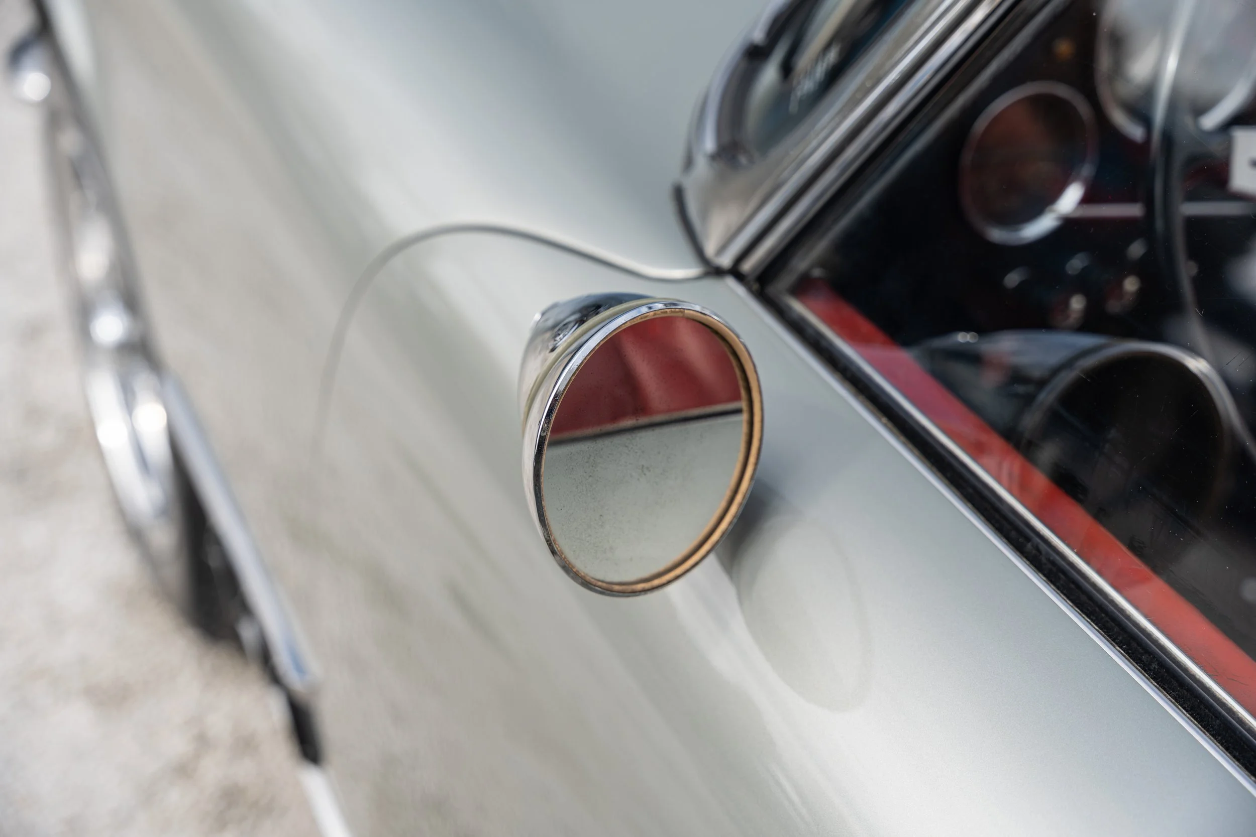 Alfa Romeo 2000 Spider (23).jpg