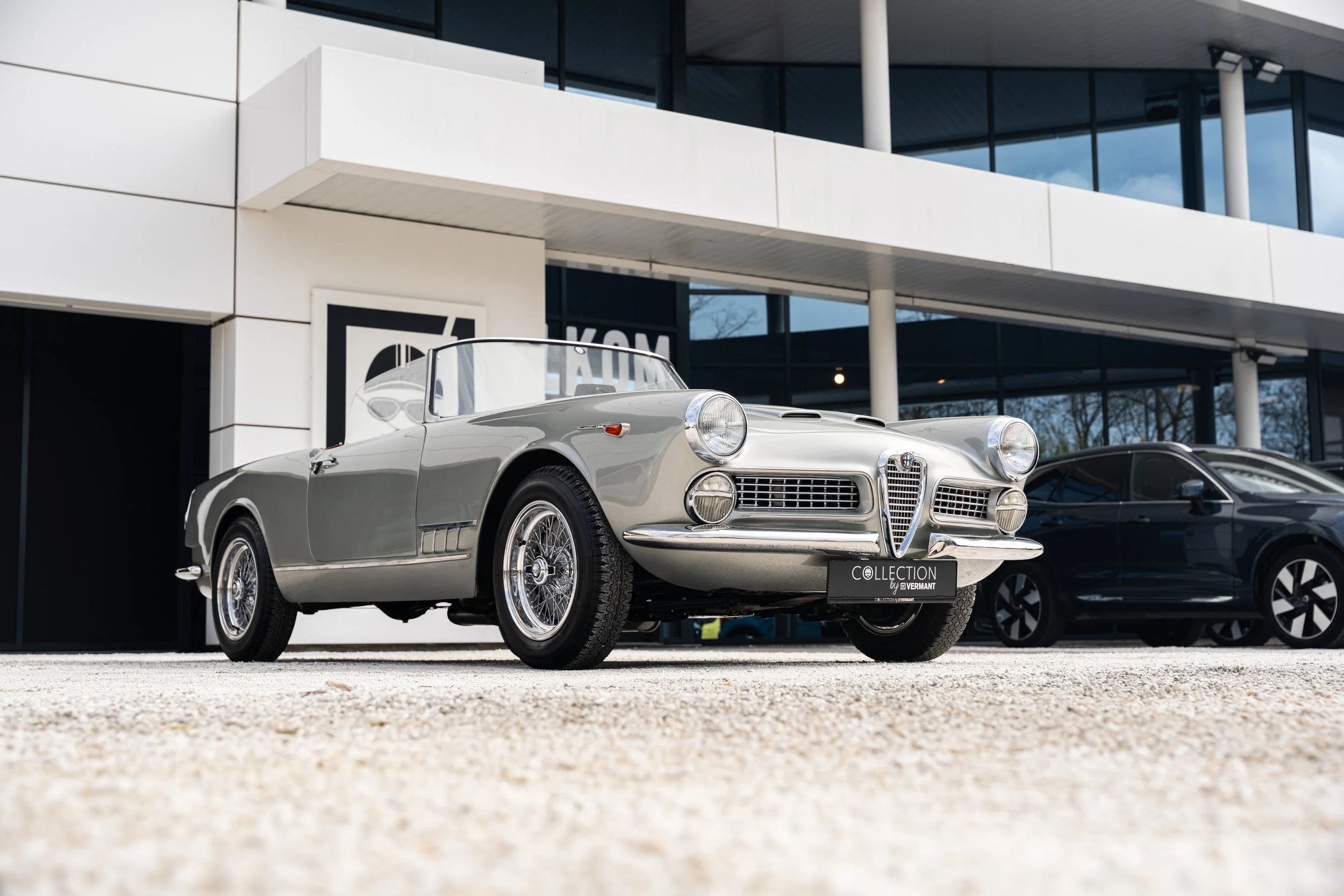 Alfa Romeo 2000 Spider (27).jpg