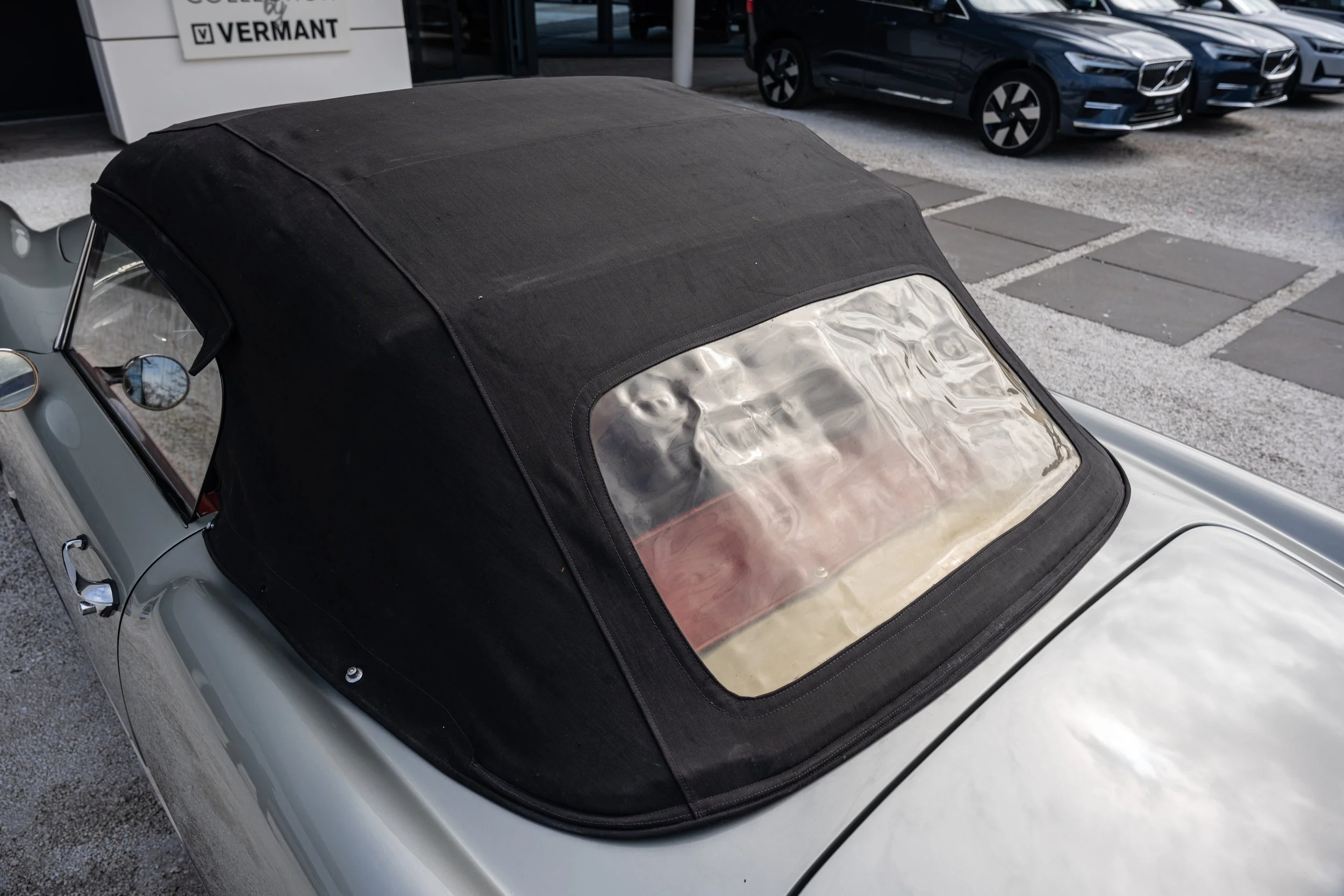 Alfa Romeo 2000 Spider (49).jpg