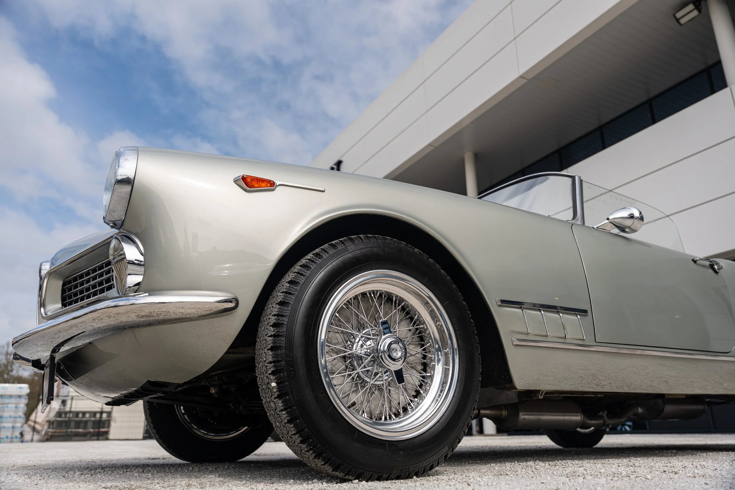 Alfa Romeo 2000 Spider (26).jpg