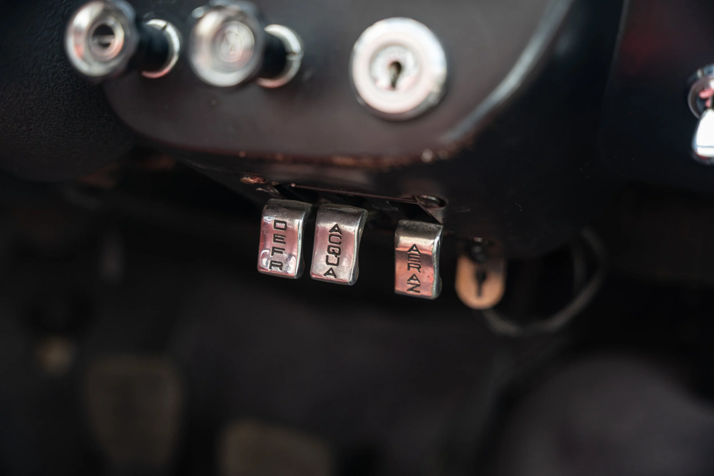 Alfa Romeo 2000 Spider (69).jpg