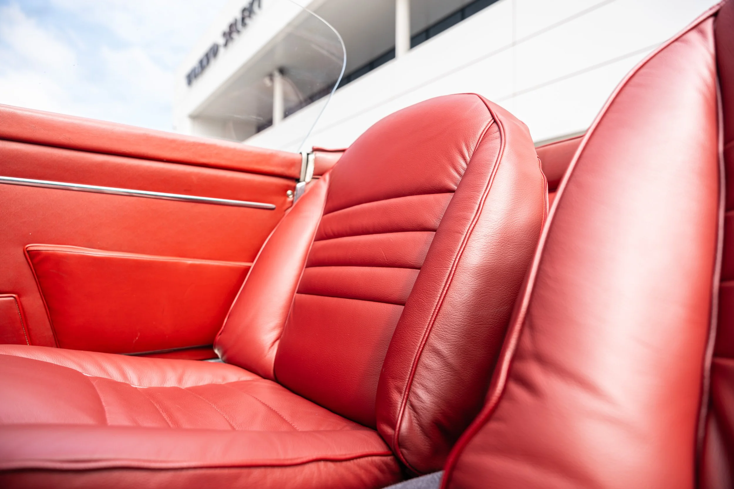 Alfa Romeo 2000 Spider (58).jpg